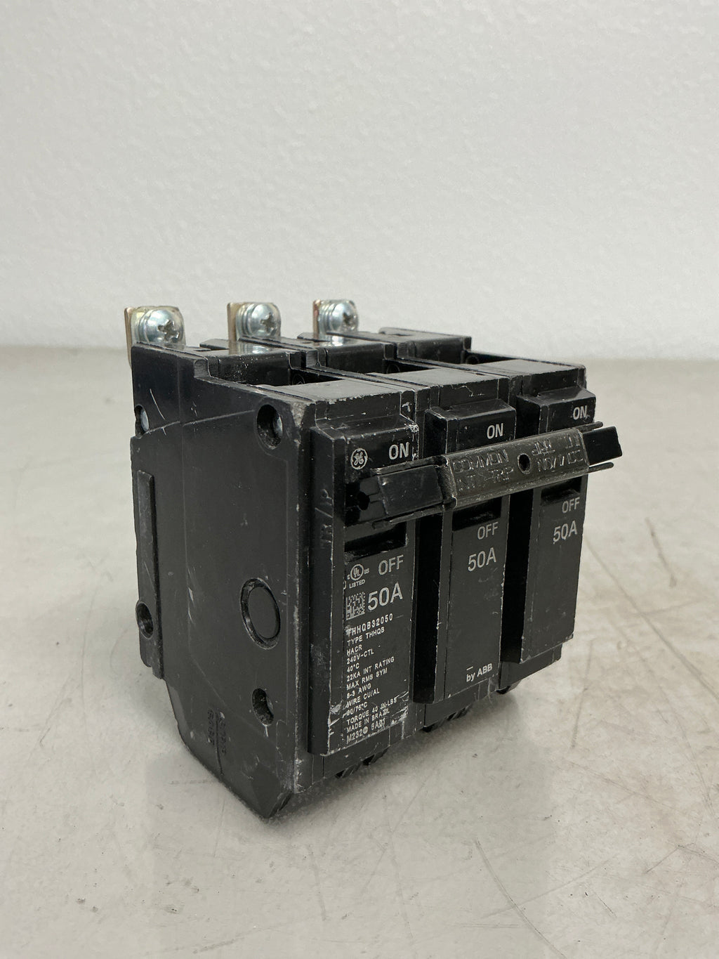 Used THHQB32050 3 Pole, 50 Amps, 240 Volts