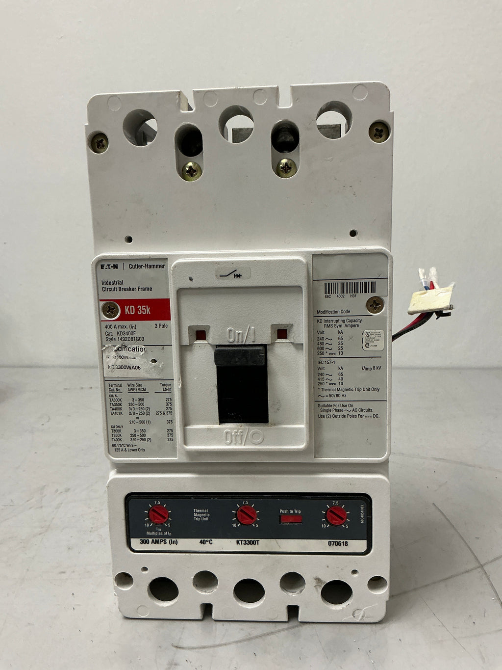 Used Eaton KD3300 3 Pole, 300 Amps, 600 Volts Circuit Breaker