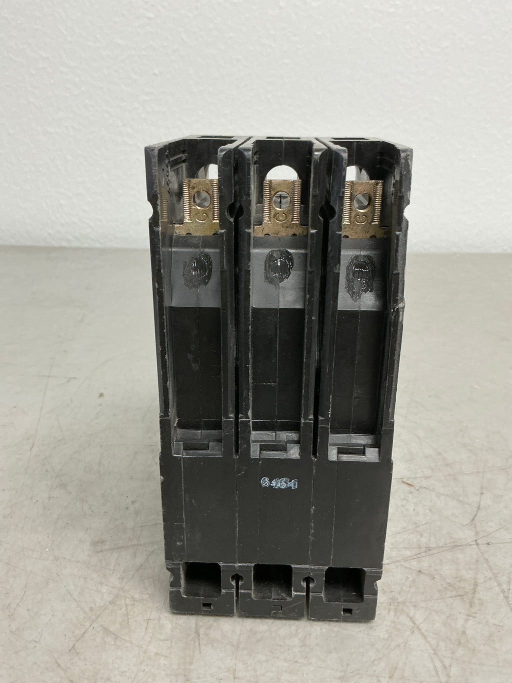 Used Siemens HED43B060 3 Pole, 60 Amps, 480 Volts  Circuit breaker