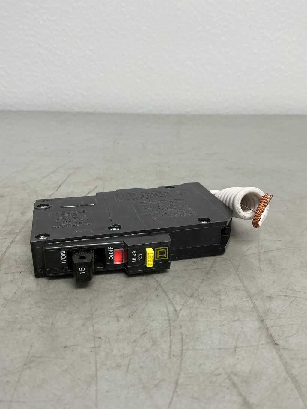 New Square D QO115GFI 1 Pole, 15 Amps, 120 Volts Circuit Breaker