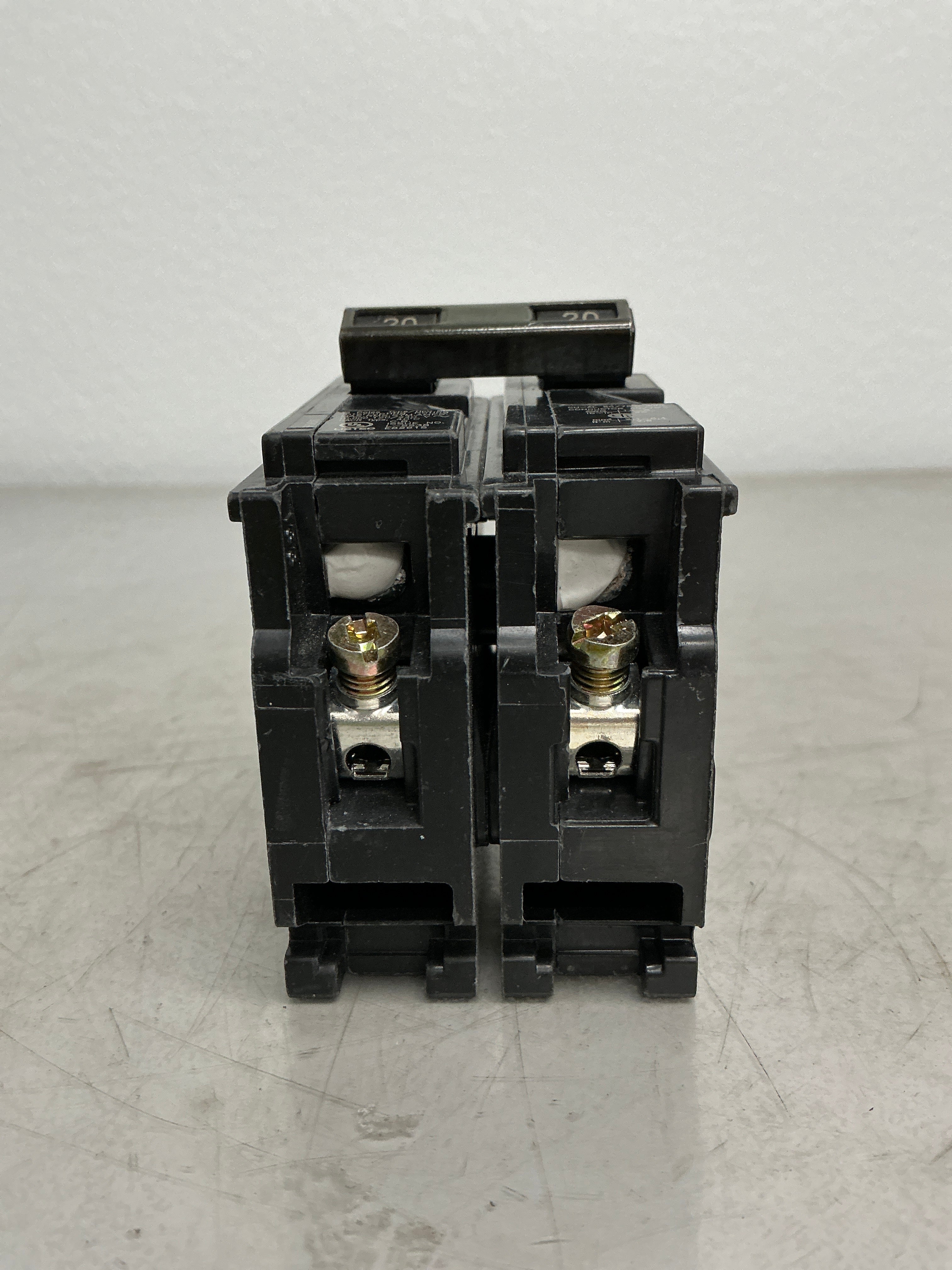 New Siemens B220 2 Pole, 20 Amps, 240 Volts