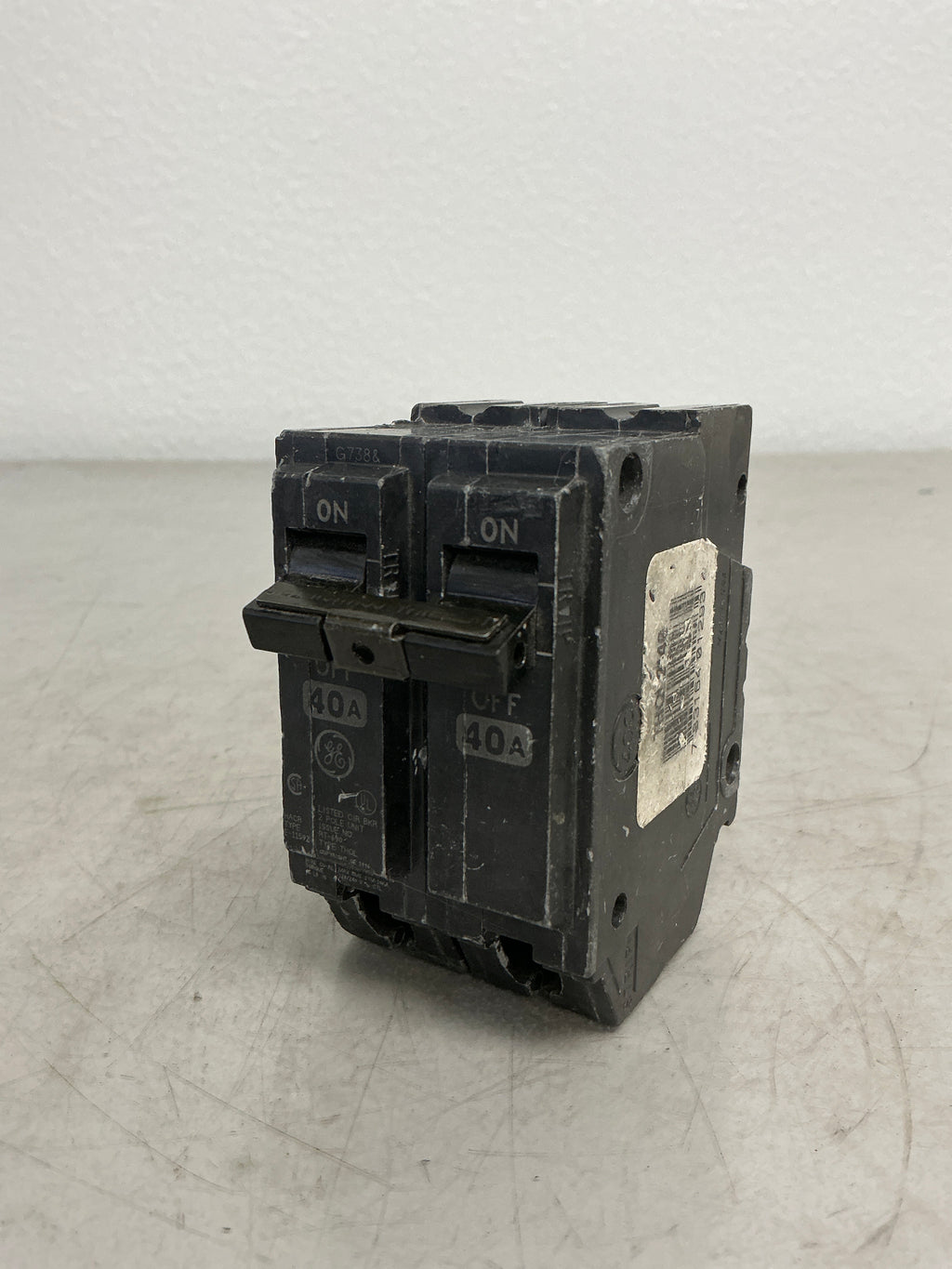 Used THQL2140 2 Pole, 40 Amps, 240 Volts
