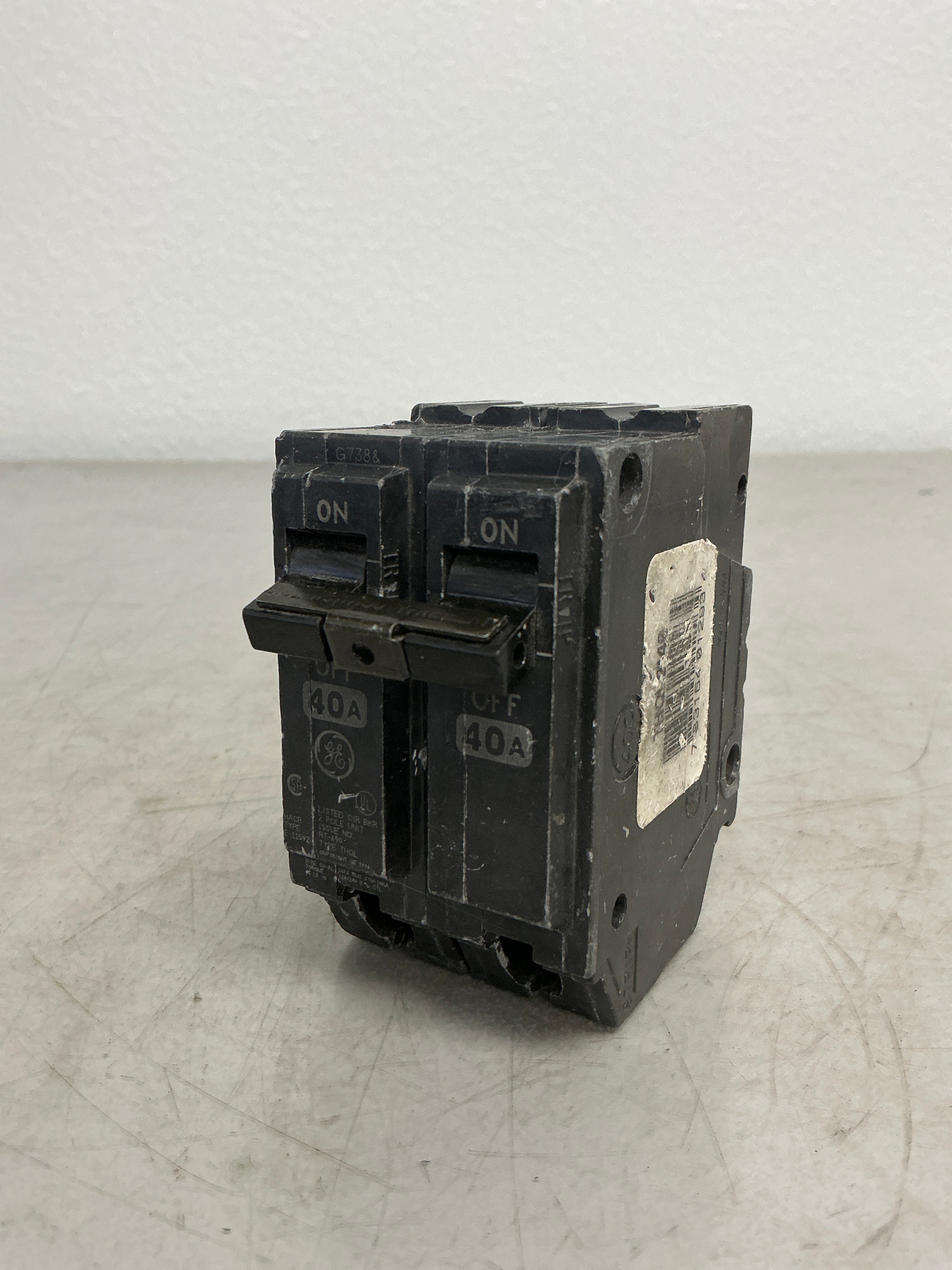 Used THQL2140 2 Pole, 40 Amps, 240 Volts