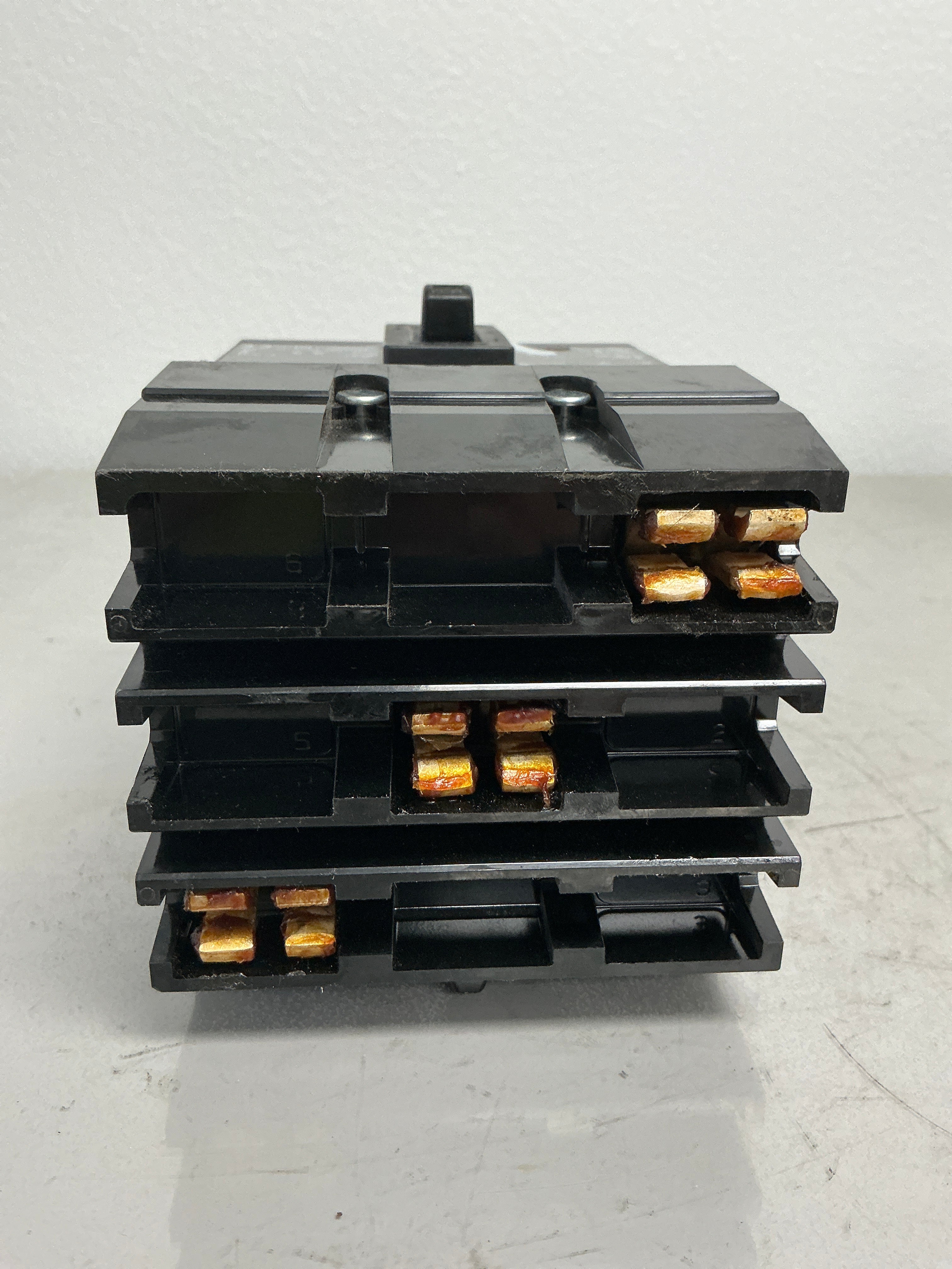 *CHIPPED* Used Square D QBA32150 3 Pole, 150 Amps, 240 Volts
