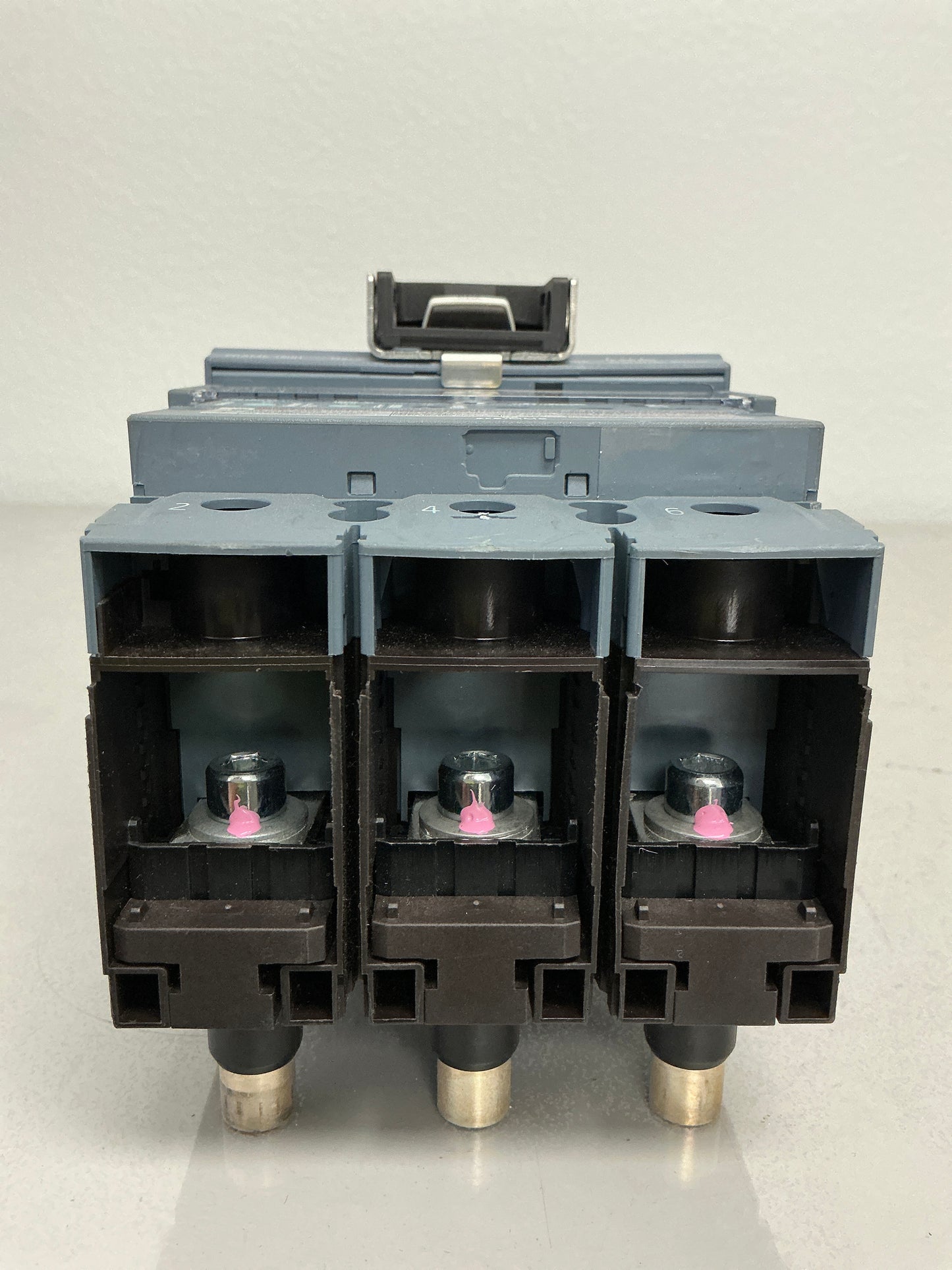 New Siemens 3VA6110-6HL31-0AA0 100 Amps, 3 Pole