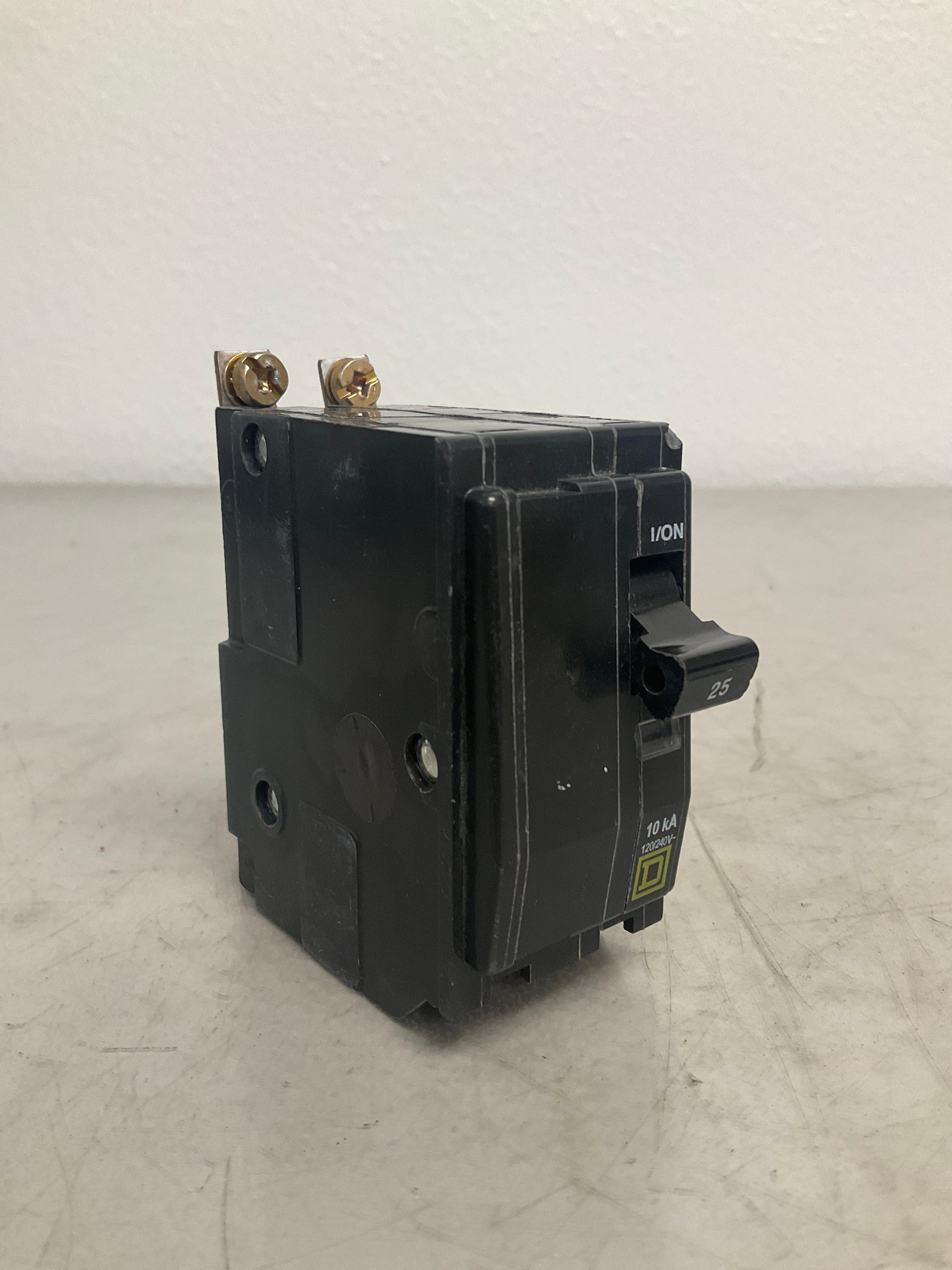 Used Square D QOB225 2 Pole, 25 Amps, 240 Volts