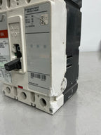 *CHIPPED* New ED3225BP10 3 Pole, 225 Amps, 240 Volts