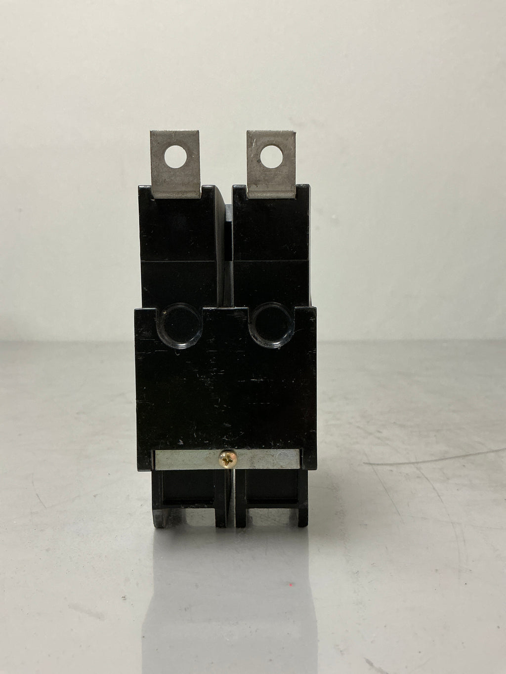 Used Eaton GHB2020 2 Pole, 20 Amps, 480 Volts Circuit Breaker