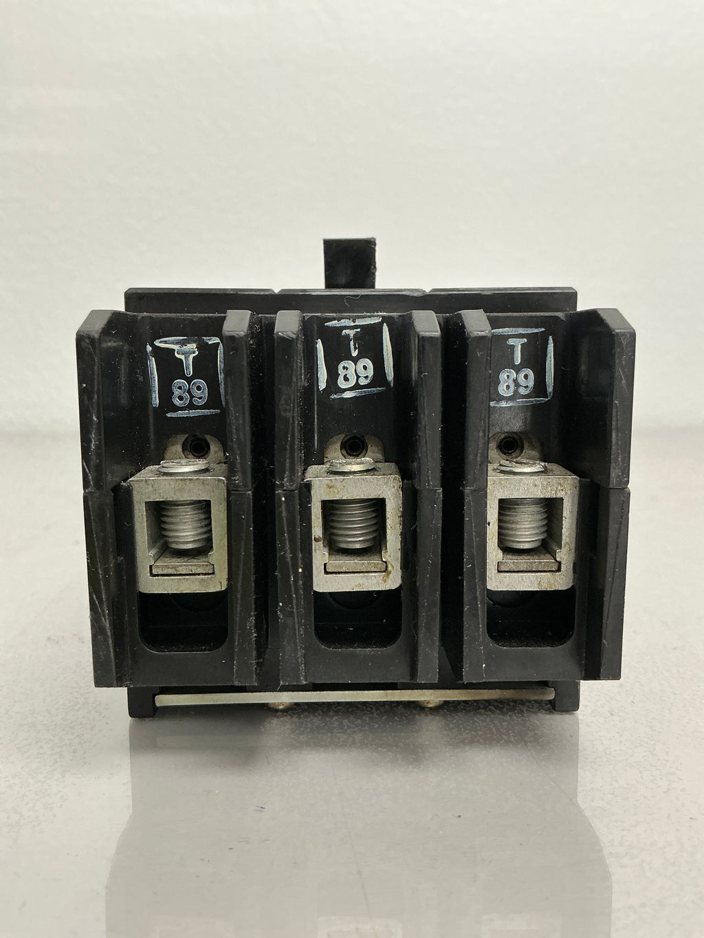 Used GHB3040 3 Pole, 40Amps, 277/480 Volts