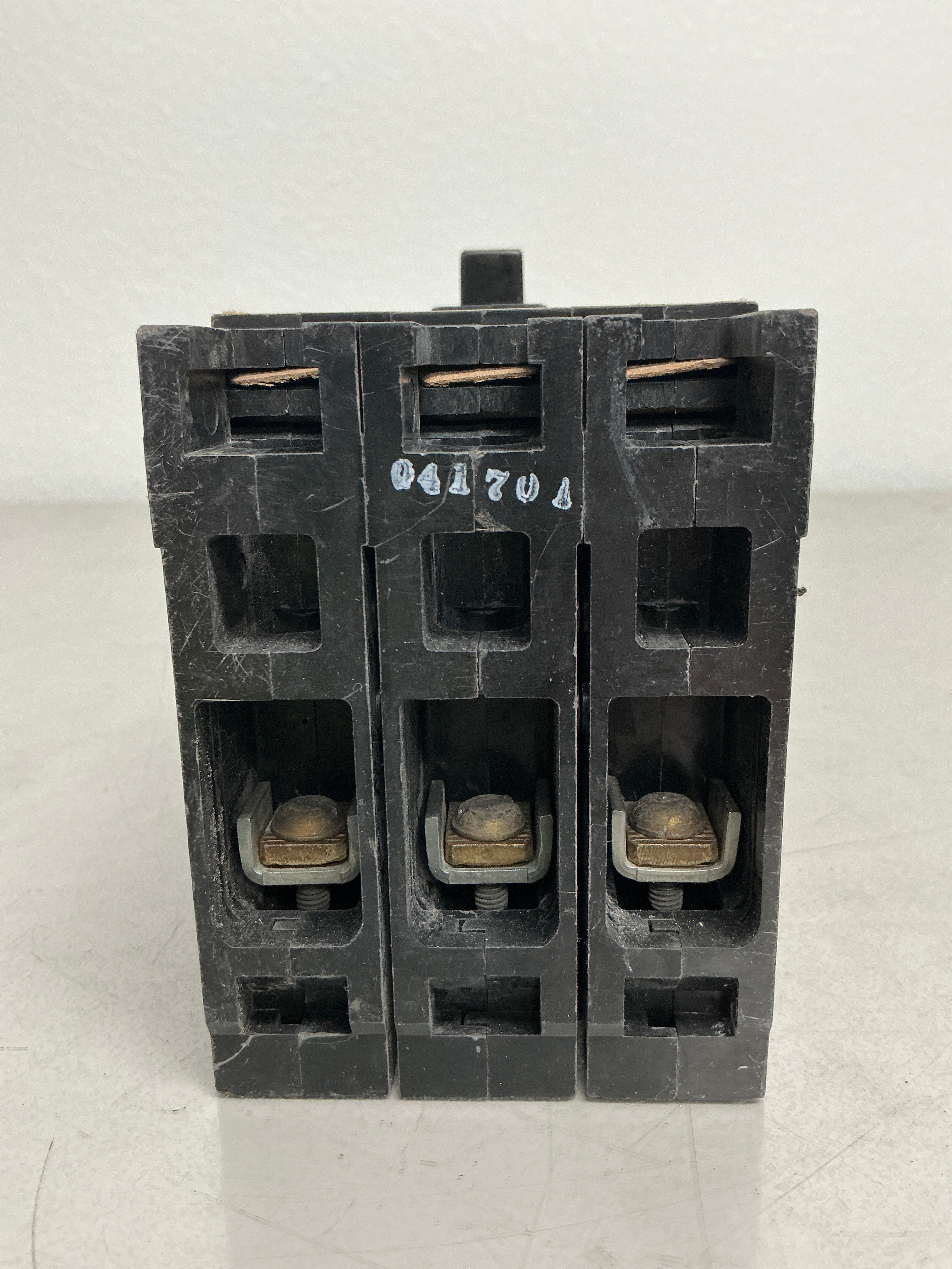 Used Siemens HED43B020 3 Pole, 20 Amps, 480 Volts