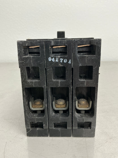 Used Siemens HED43B020 3 Pole, 20 Amps, 480 Volts