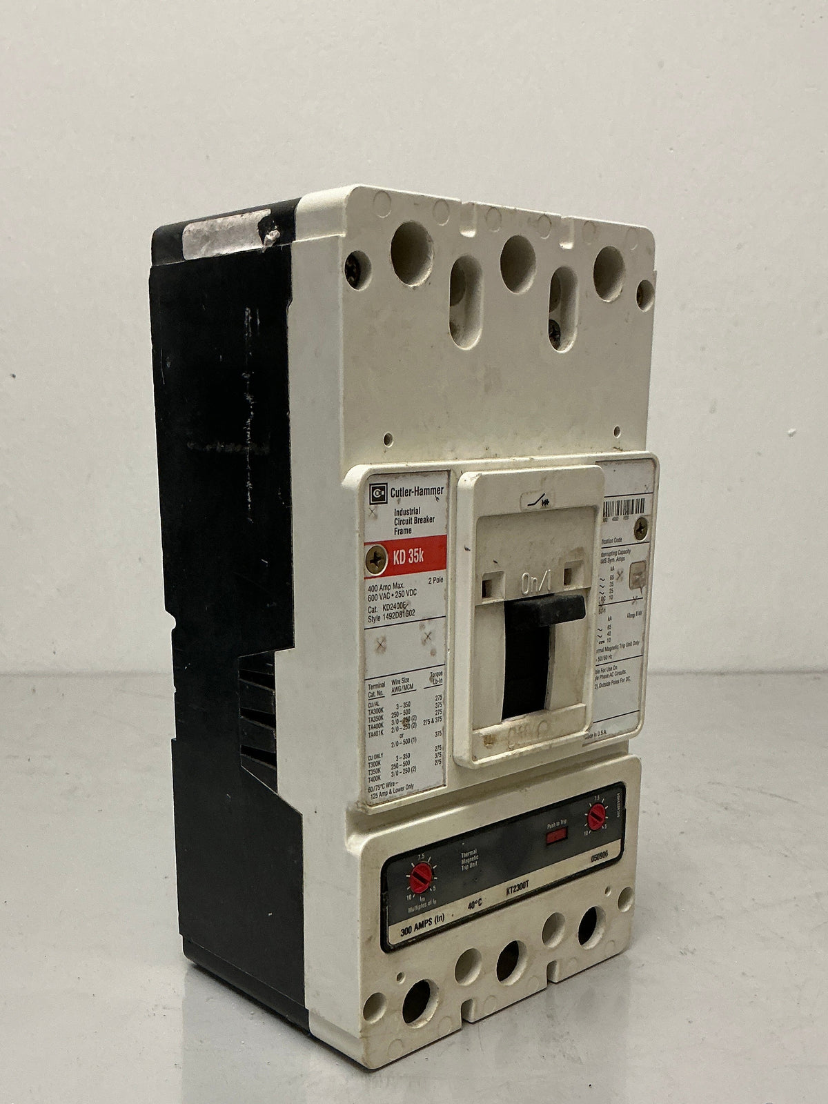 Used Cutler-Hammer KD2400 2 Pole, 400 Amps, 600 Volts, Circuit Breaker