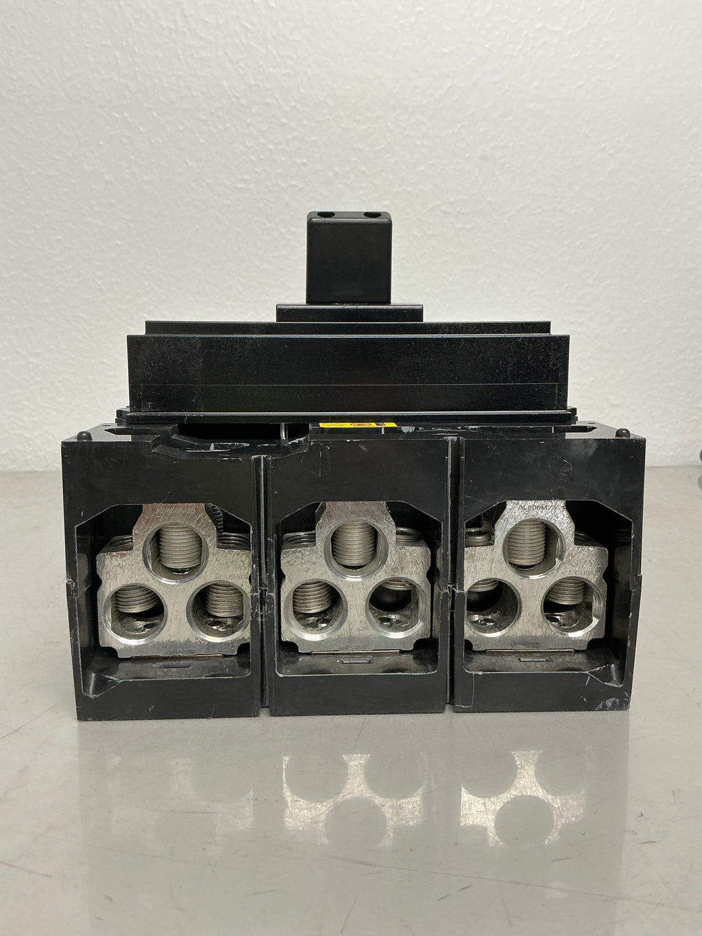 Used Square D MGP36800 3 Pole, 800 Amps, 480 Volts