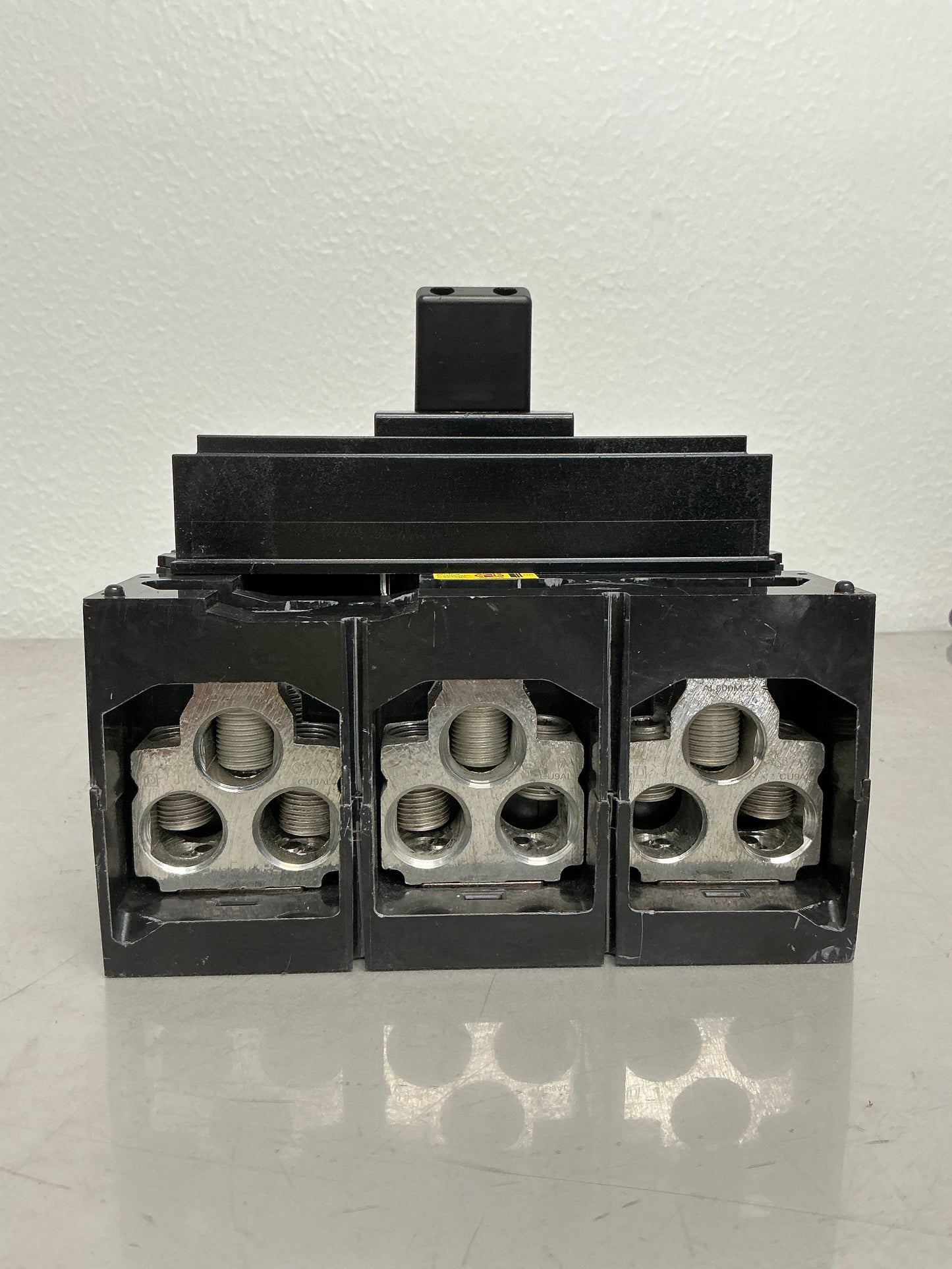 Used Square D MGP36800 3 Pole, 800 Amps, 480 Volts