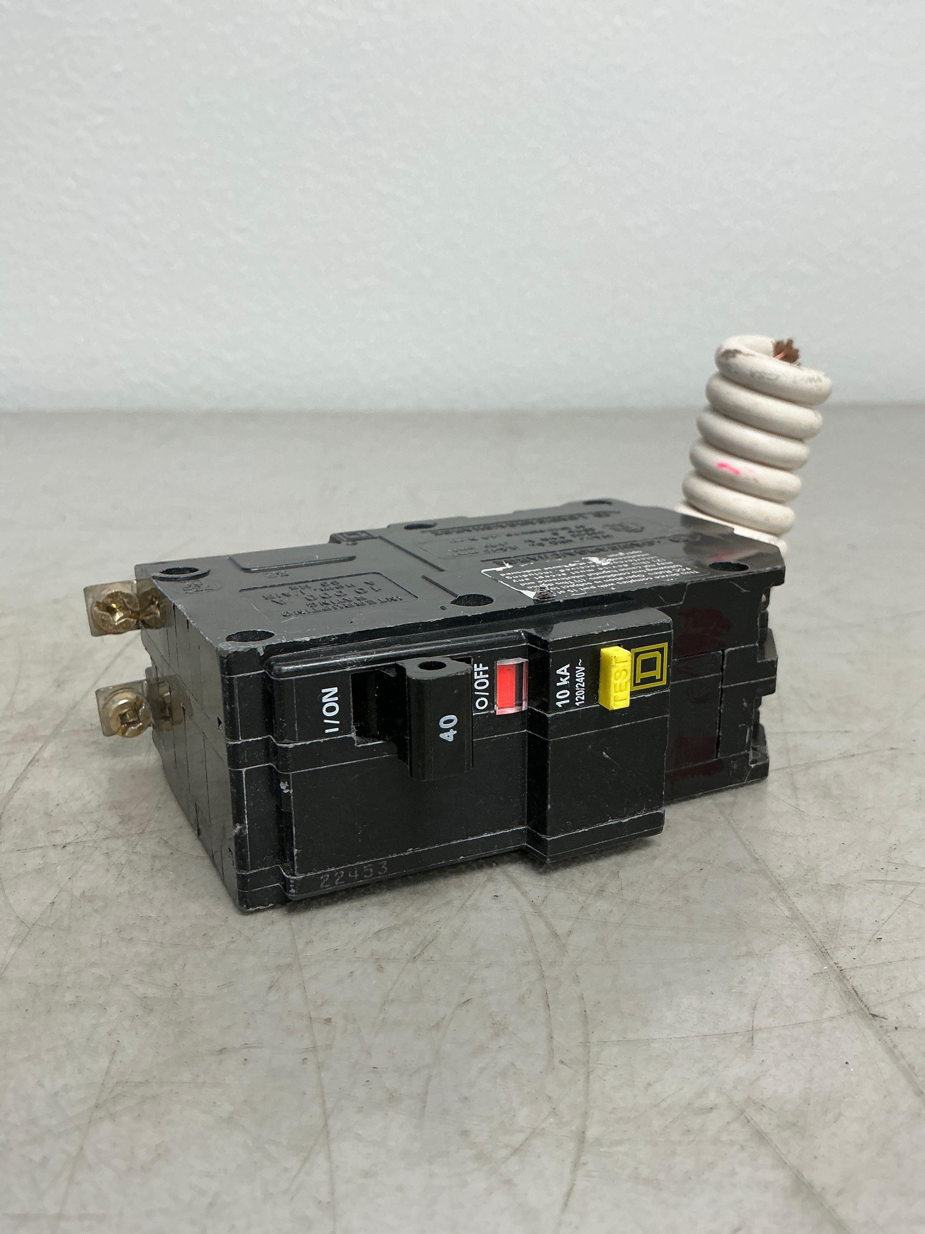 Used Square D QOB240GFI 2 Pole, 40 Amps, 120/240 Volts Circuit Breaker