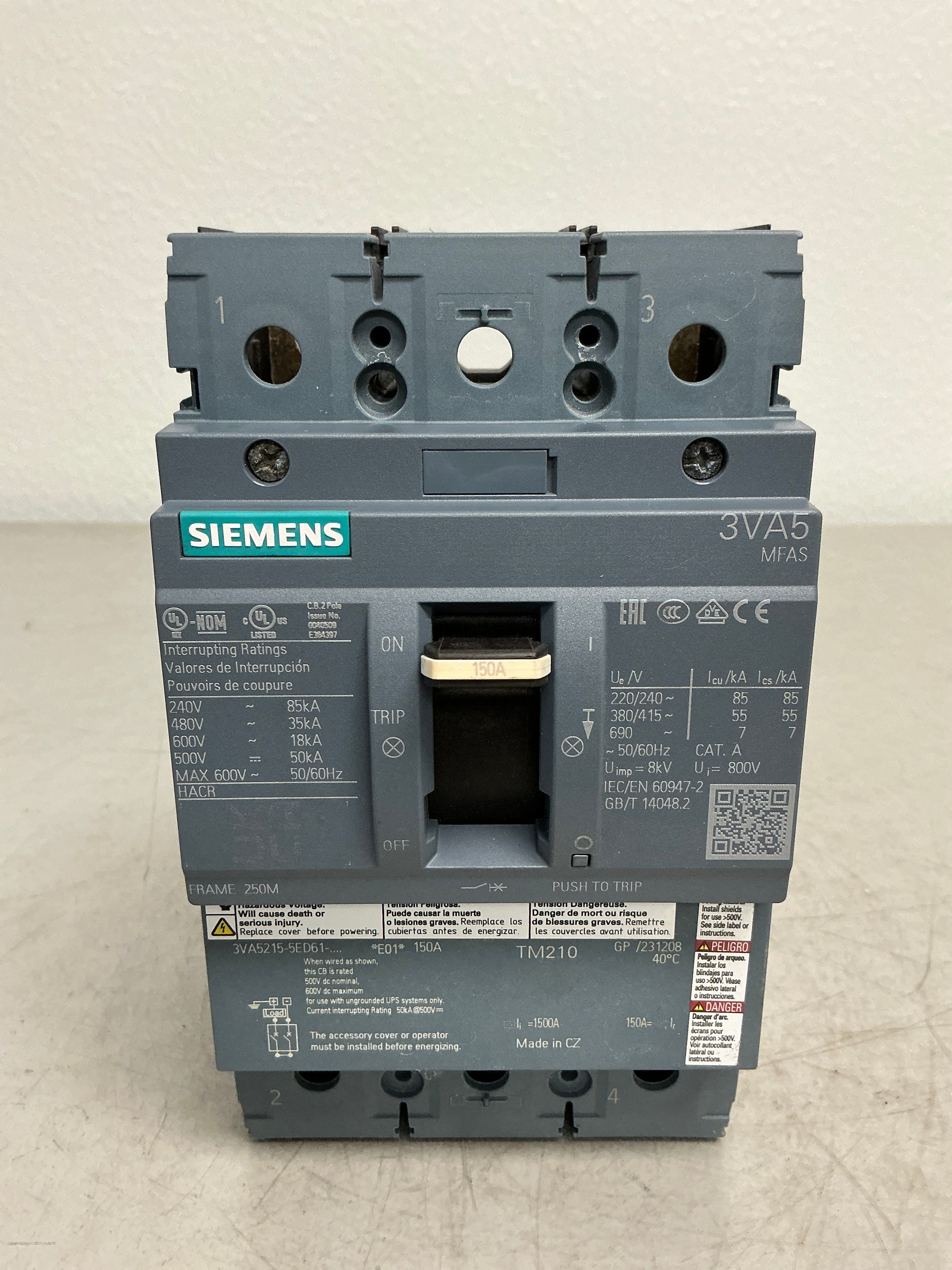 New Siemens 3VA5215-5ED61-0AA0 2 Pole, 150 Amps, Molded Case Circuit Breaker