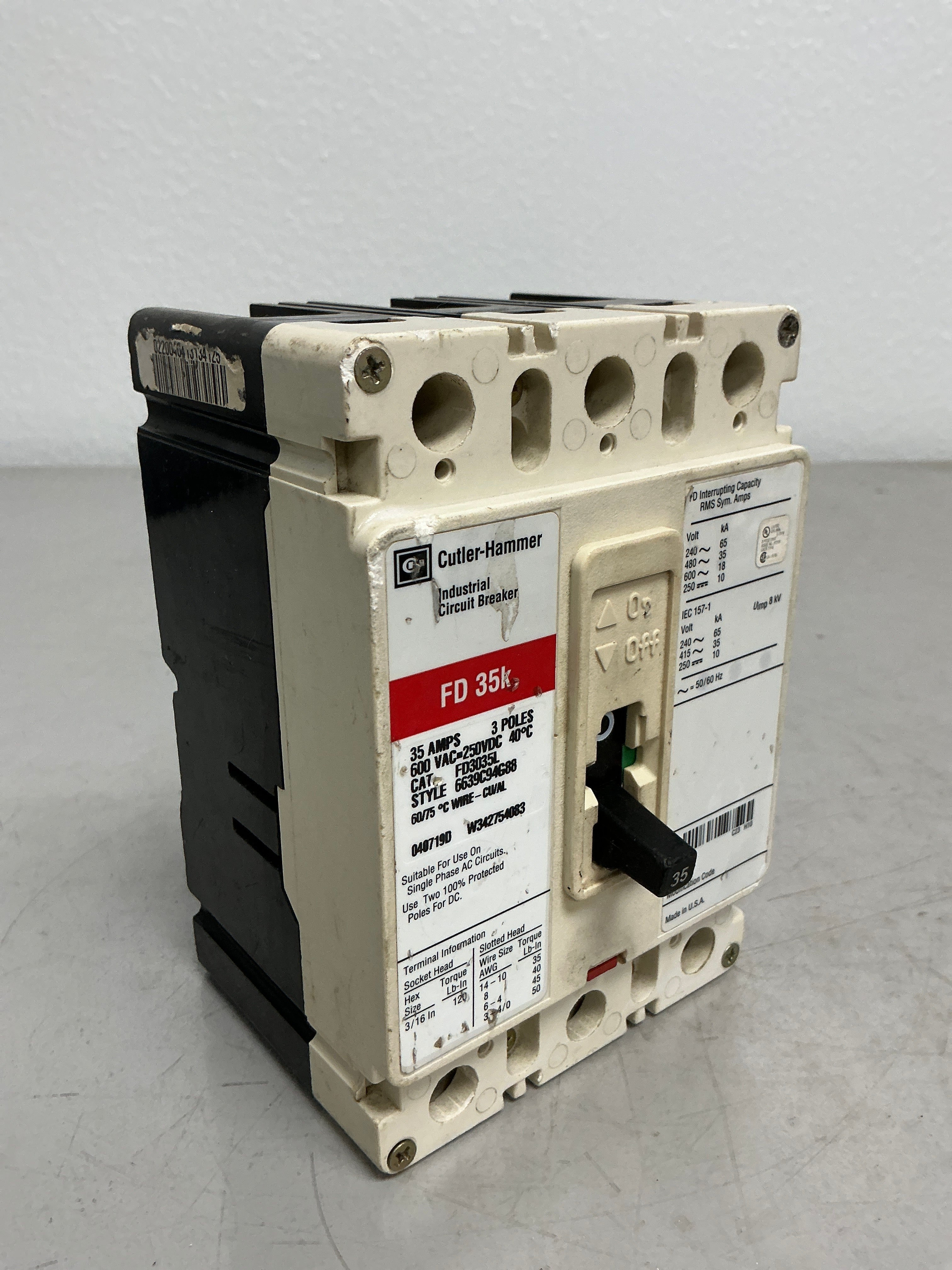 *CHIPPED* Used FD3035L 3 Pole, 35 Amps, 600 Volts