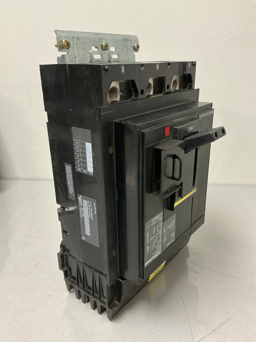 New Square D MGA36600YQ 3 Pole, 600 Amps, 600 Volts Circuit Breaker