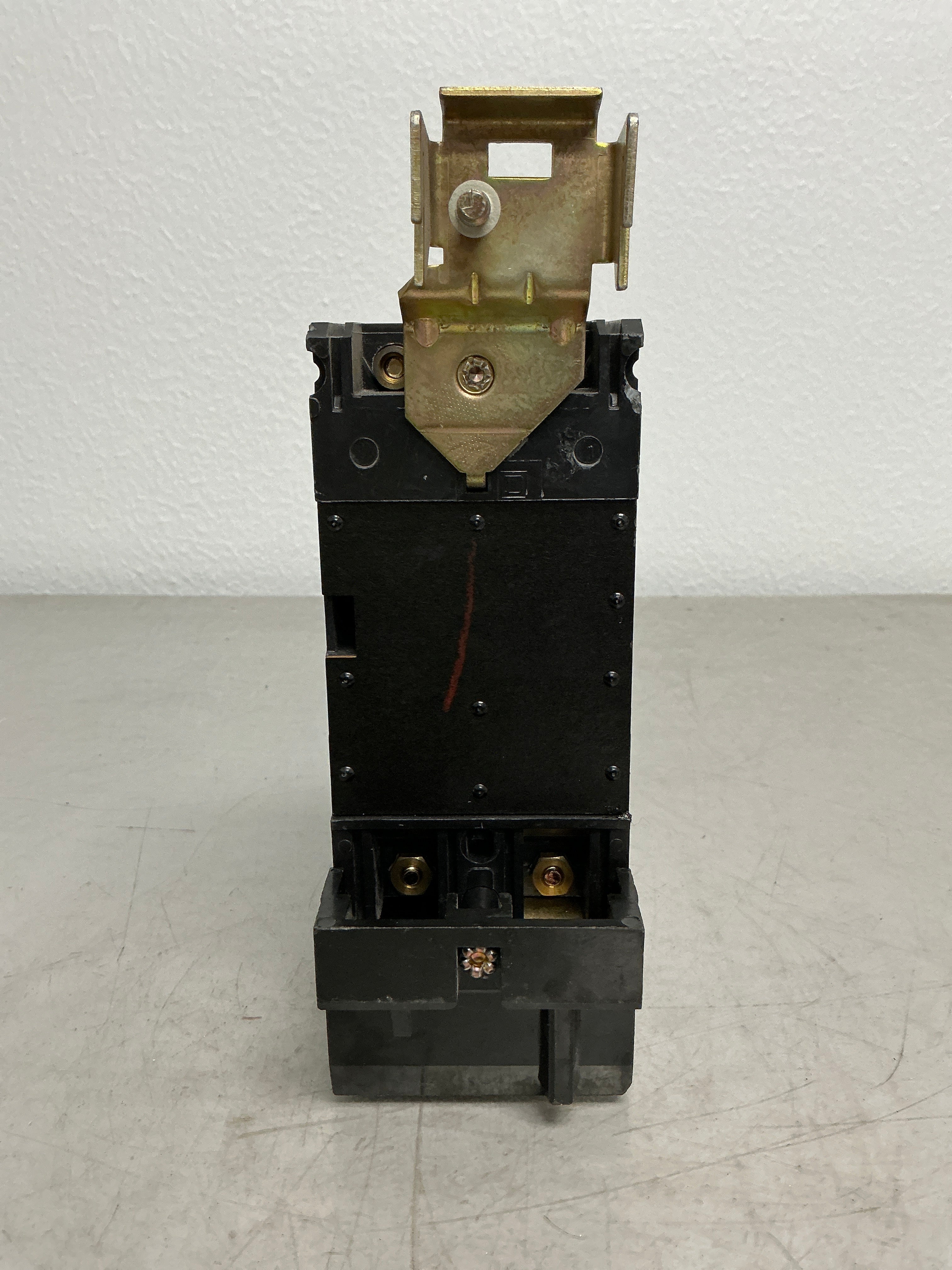 *CHIPPED* Used FH26100AC 2 Poles, 100 Amps