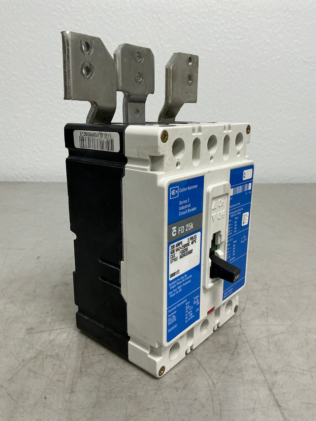 Used FD3200 3 Pole, 200 Amps, 600 Volts Circuit Breaker