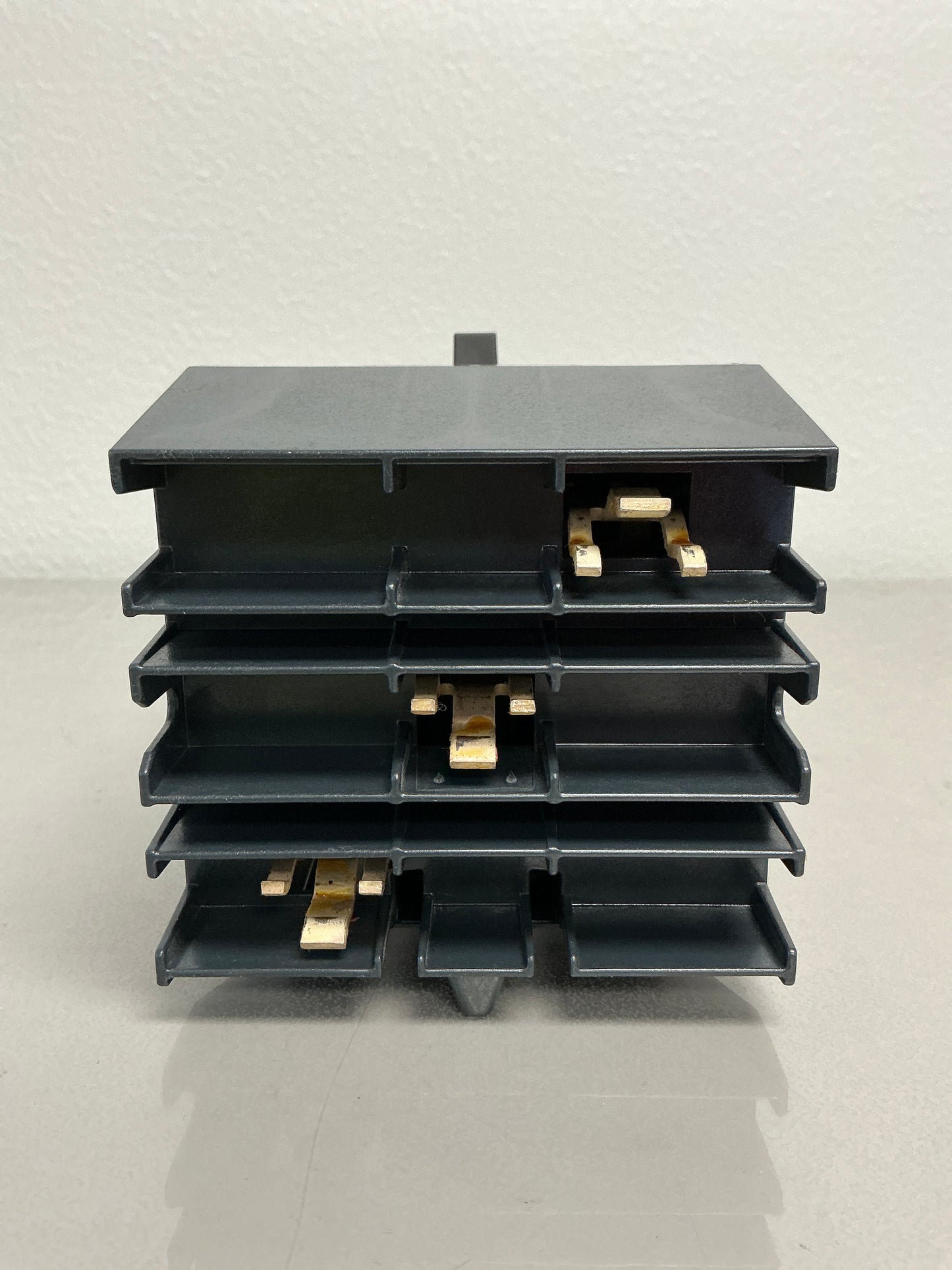 New  Square D BDA34100 3 Pole, 100 Amps, 480 Volts