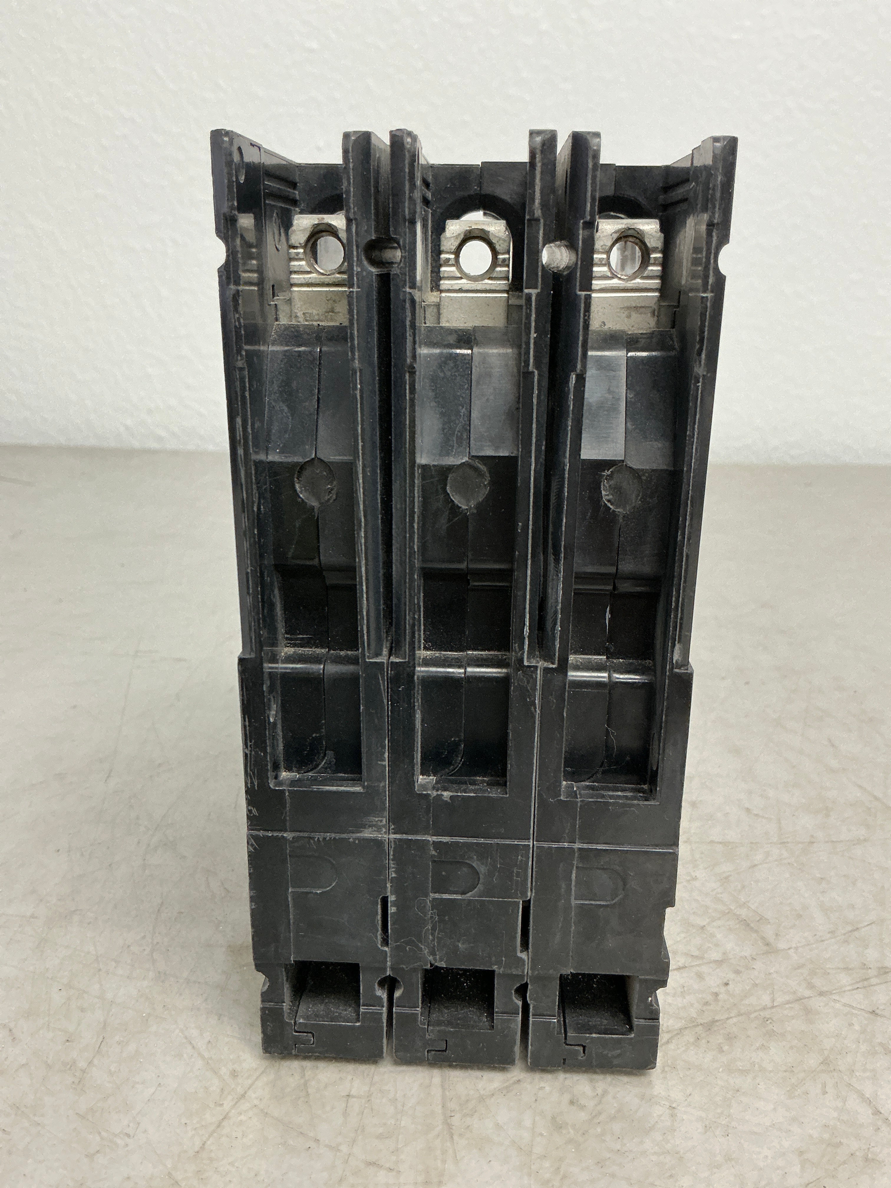 Used Siemens E43B090 3 Pole, 90 Amps, 480 Volts Circuit Breaker