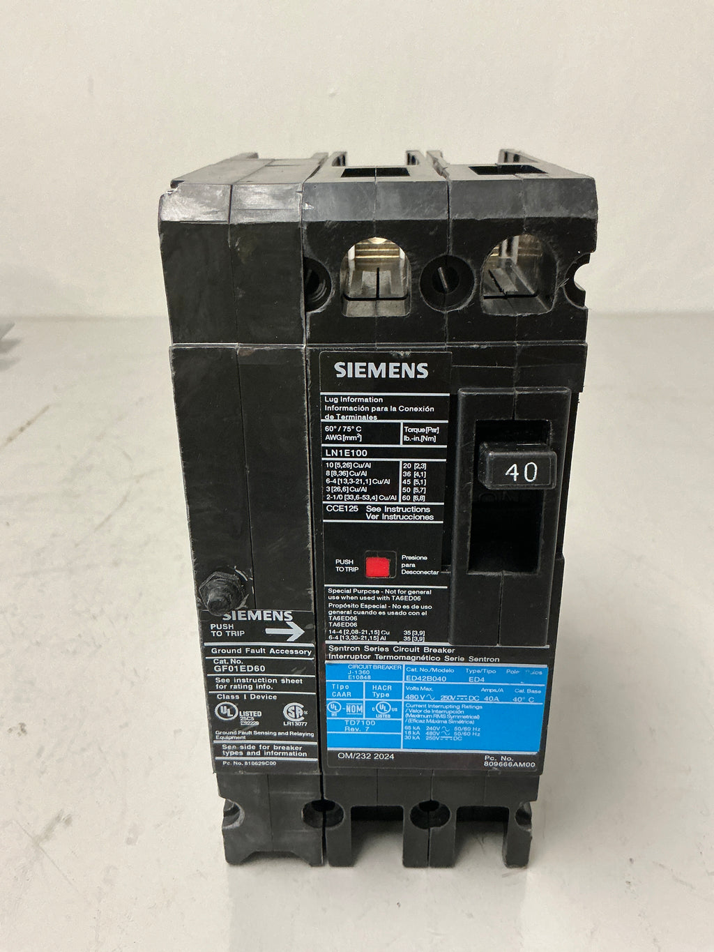 Used Siemens ED42B040 2 Pole, 40 Amps, 480 Volts Circuit Breaker Shunt Trip