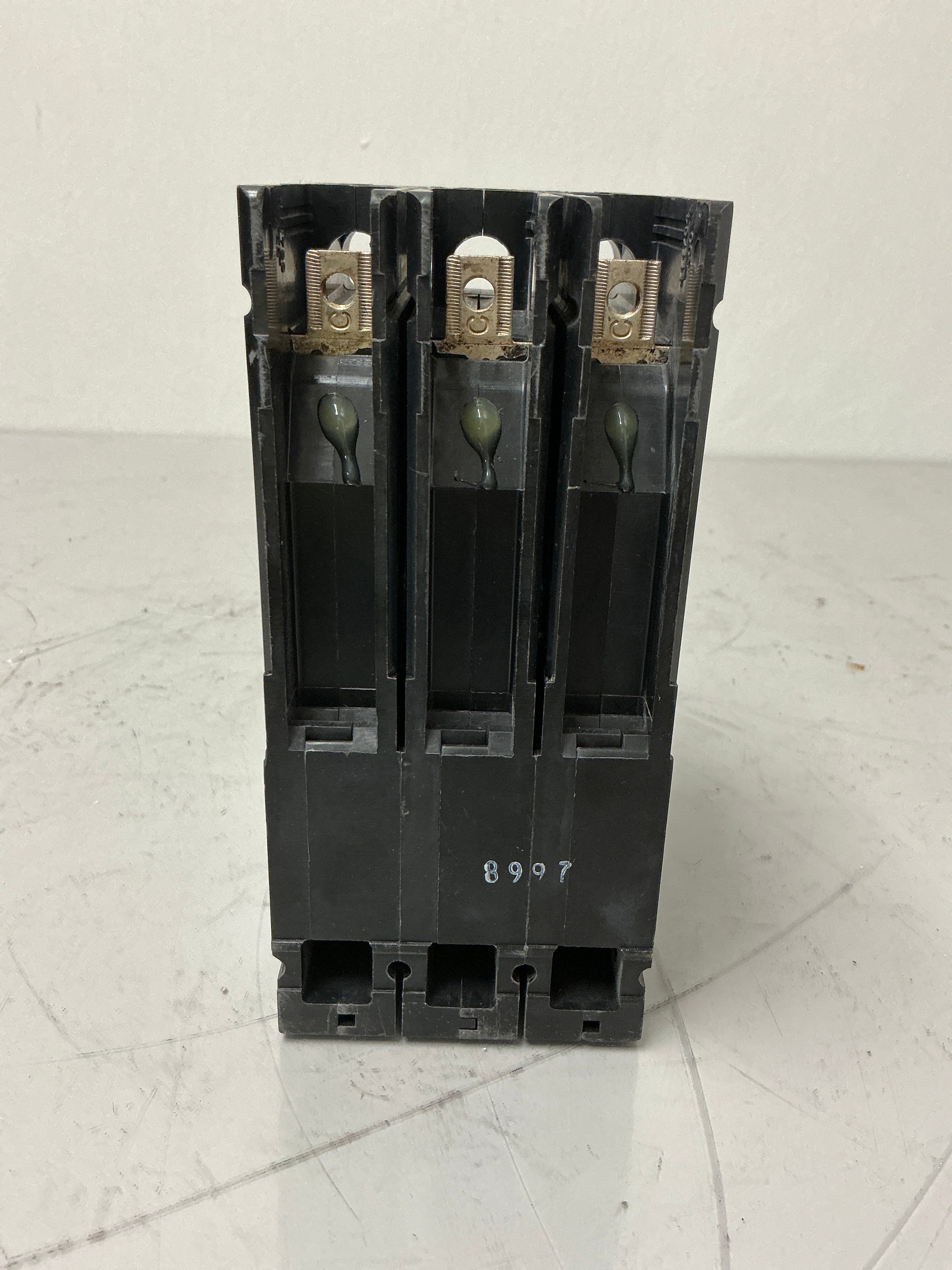 Used Siemens ED43B100 3 Pole, 100 Amps, 480 Volts Circuit Breaker