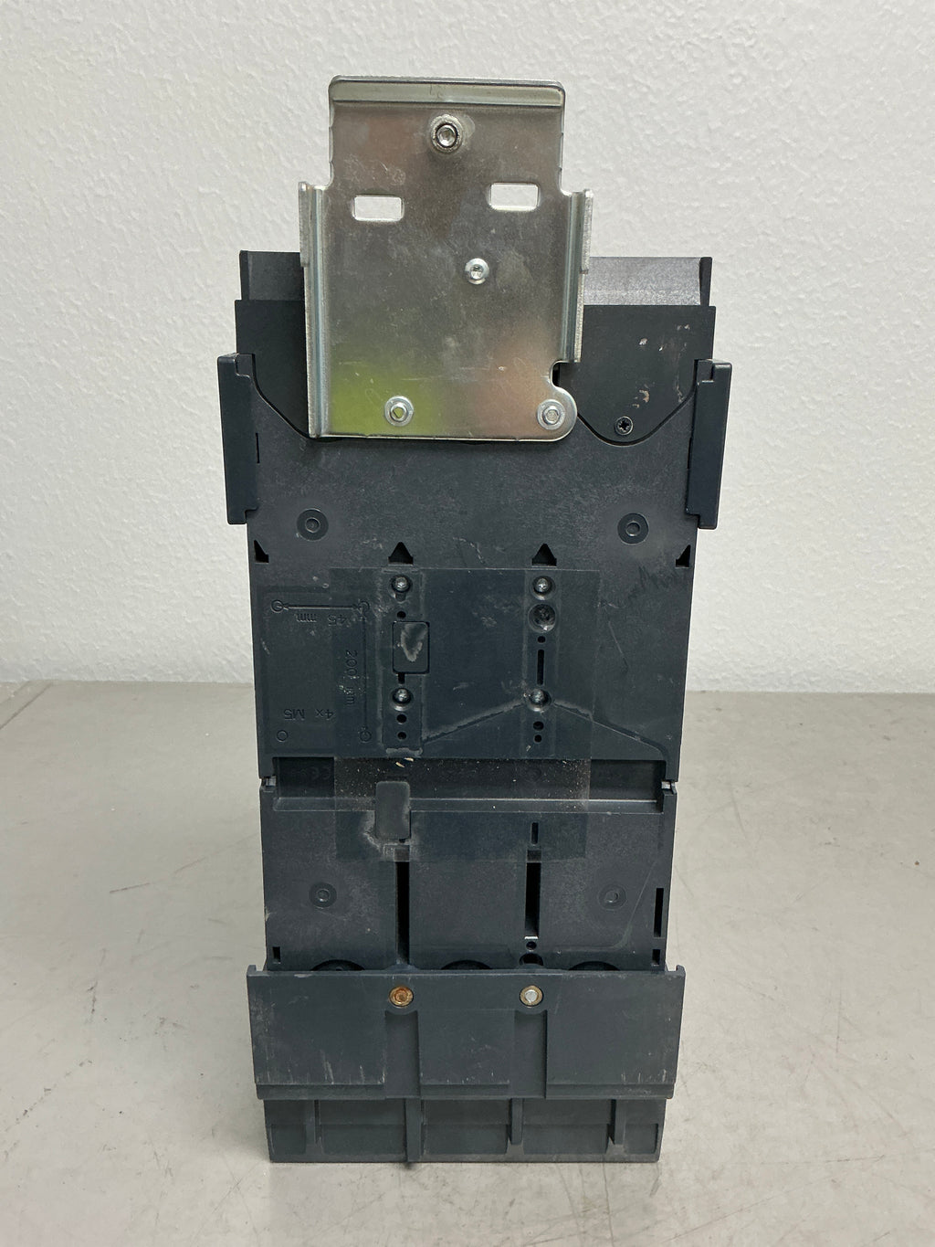 New Square D LLA36400U31XYQ 3 pole, 400 Amps, 600 Volts LLA36400