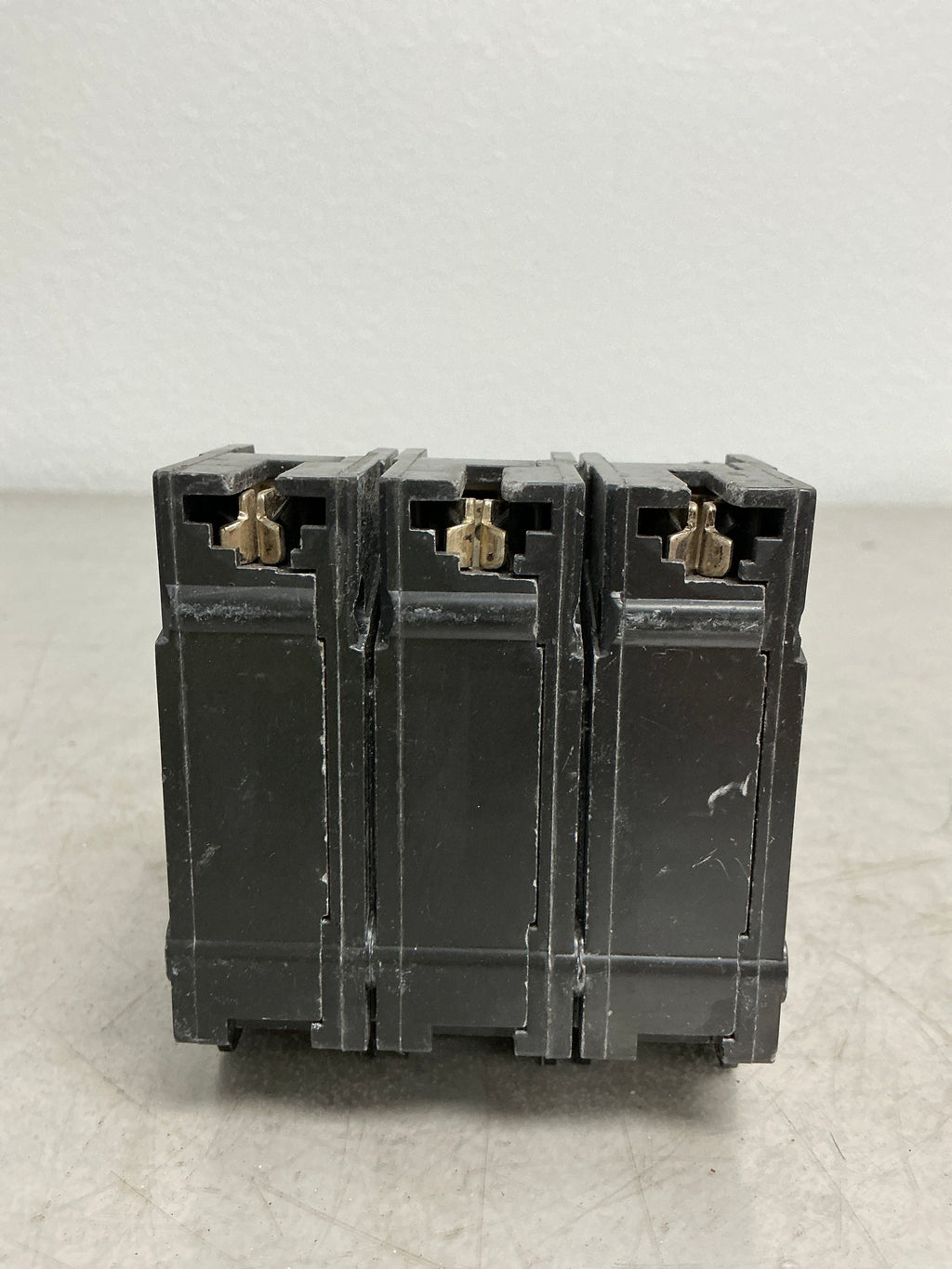 Used THQL32070 3 Pole, 70 Amps, 240 Volts