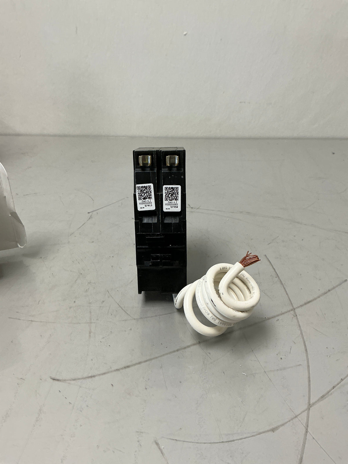New Eaton CHFN260GF 2 Pole, 60 Amps, 240 Volts Circuit Breaker
