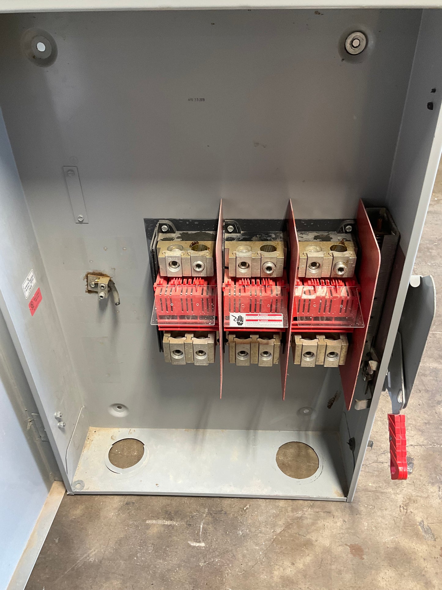 Used Siemens HNF365RA Disconnect 400 Amp 600 Volt Non Fuse Outdoor 3R