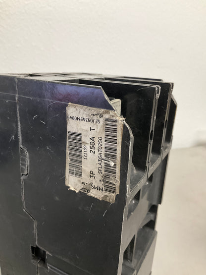 *CHIPPED* Used SFLA36ATO250 3 Pole, 250 Amps, 600 Volts