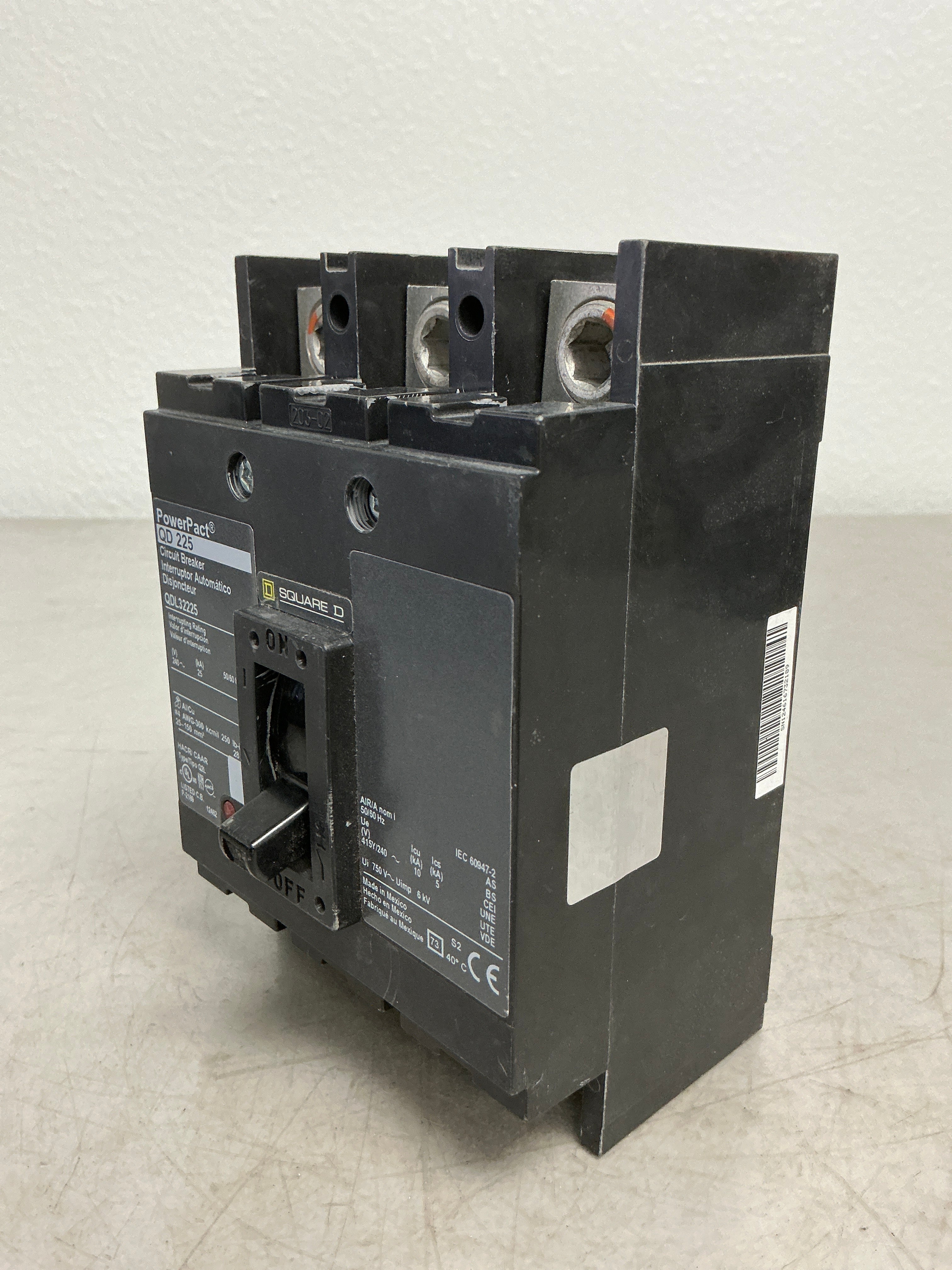 Used Square D QDL32225 3 Pole, 225 Amps Circuit Breaker