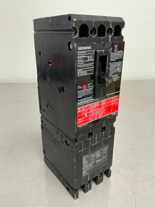 Used Siemens CED63B030 3 Pole, 30 Amps, 600 Volts