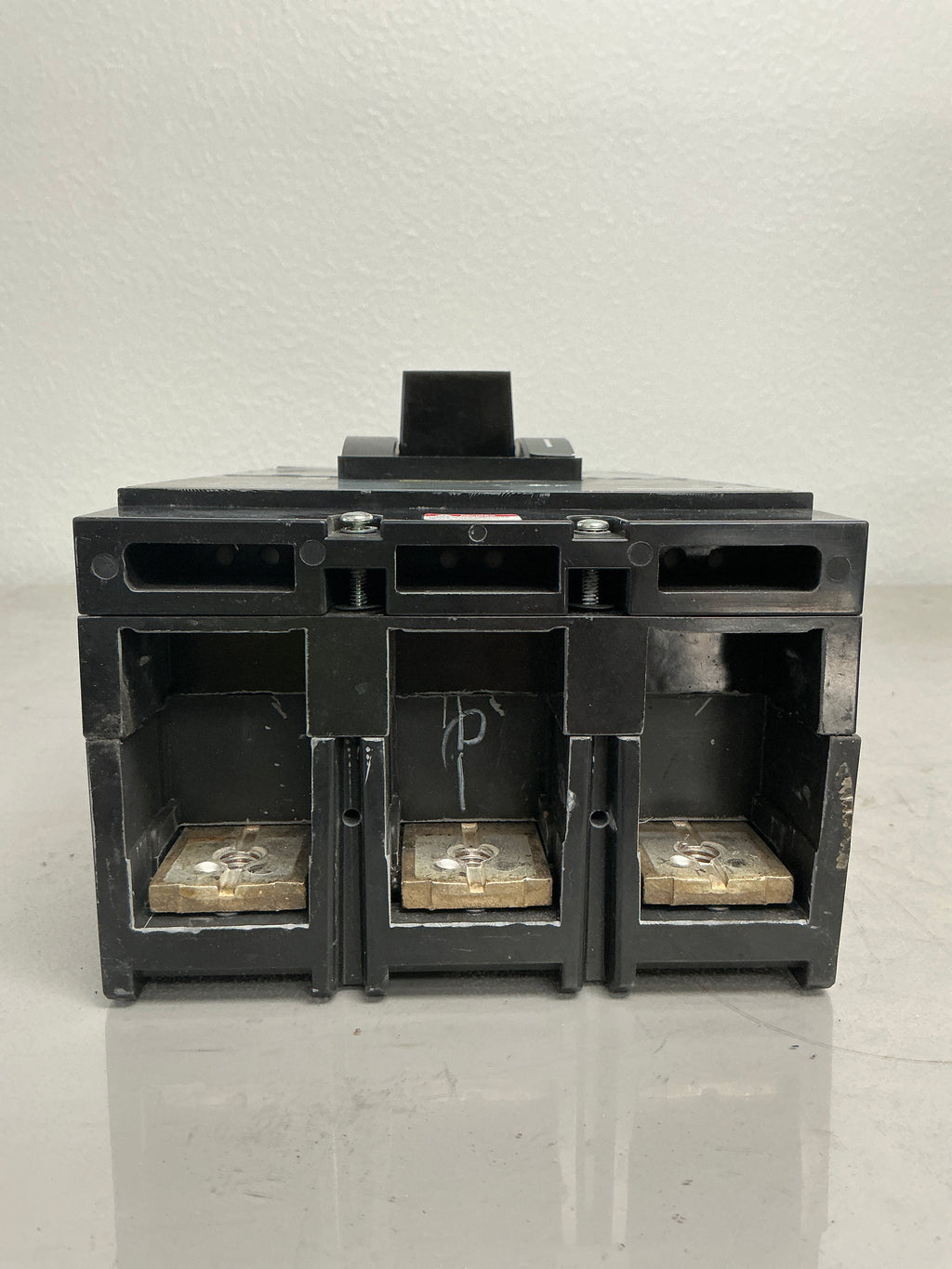 Used Square D LAP36400MB 3 Pole, 400 Amps Circuit Breaker