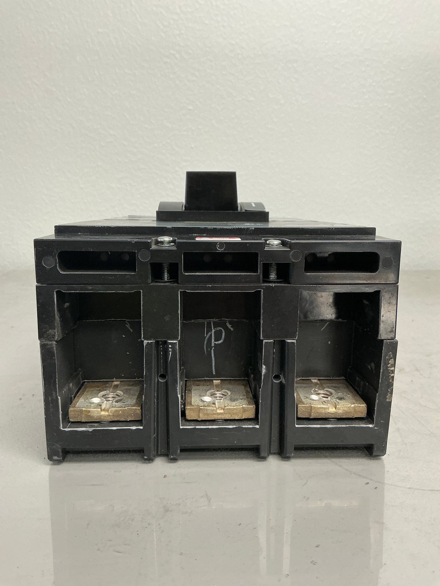 Used Square D LAP36400MB 3 Pole, 400 Amps Circuit Breaker