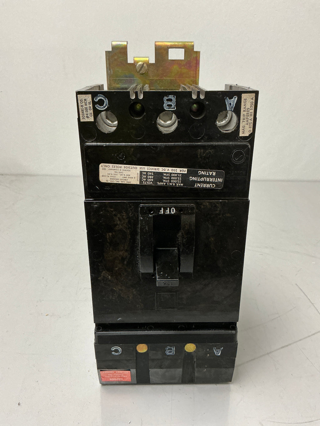 Used Square D KA36175 3 Pole, 175 Amps, 600 Volts Circuit Breaker