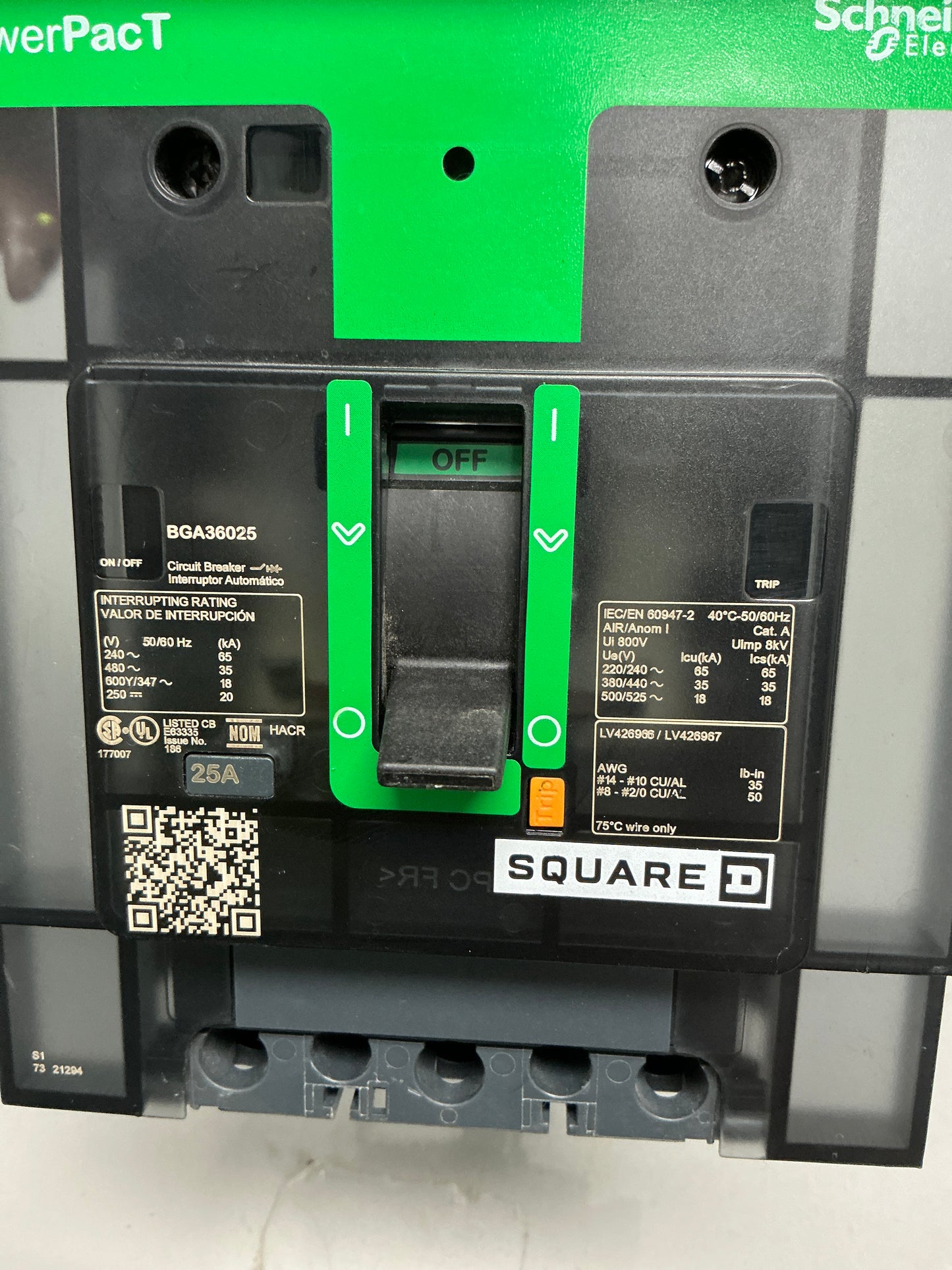 *CHIPPED* Used BGA36025 3 Pole, 600 Volts, 25 Amps