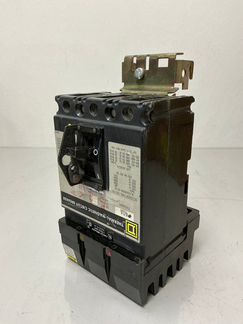 Used Square D FA36040 3 Pole, 40 Amps, 600 Volts Circuit Breaker