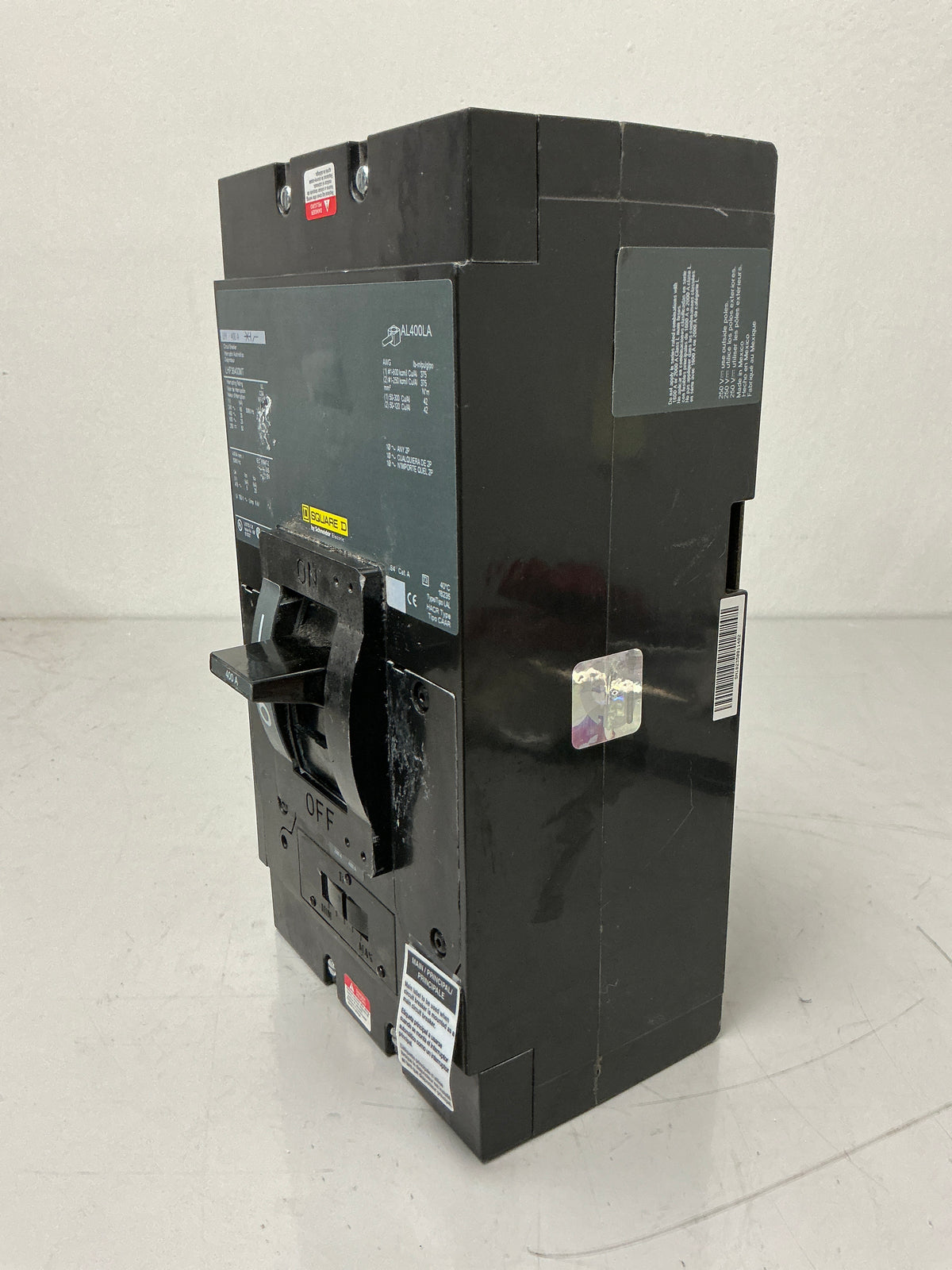 New Square D LHP36400MT 3 Pole, 400 Amps, 600 Volts, Circuit Breaker