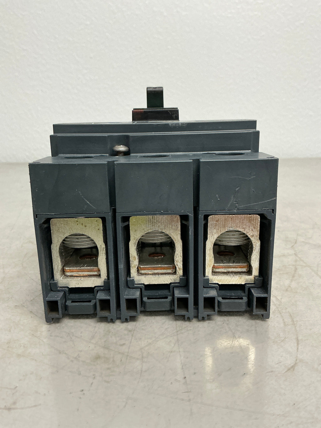 Used Square D JJL36200 3 Pole, 200 Amps, 600 Volts Circuit Breaker