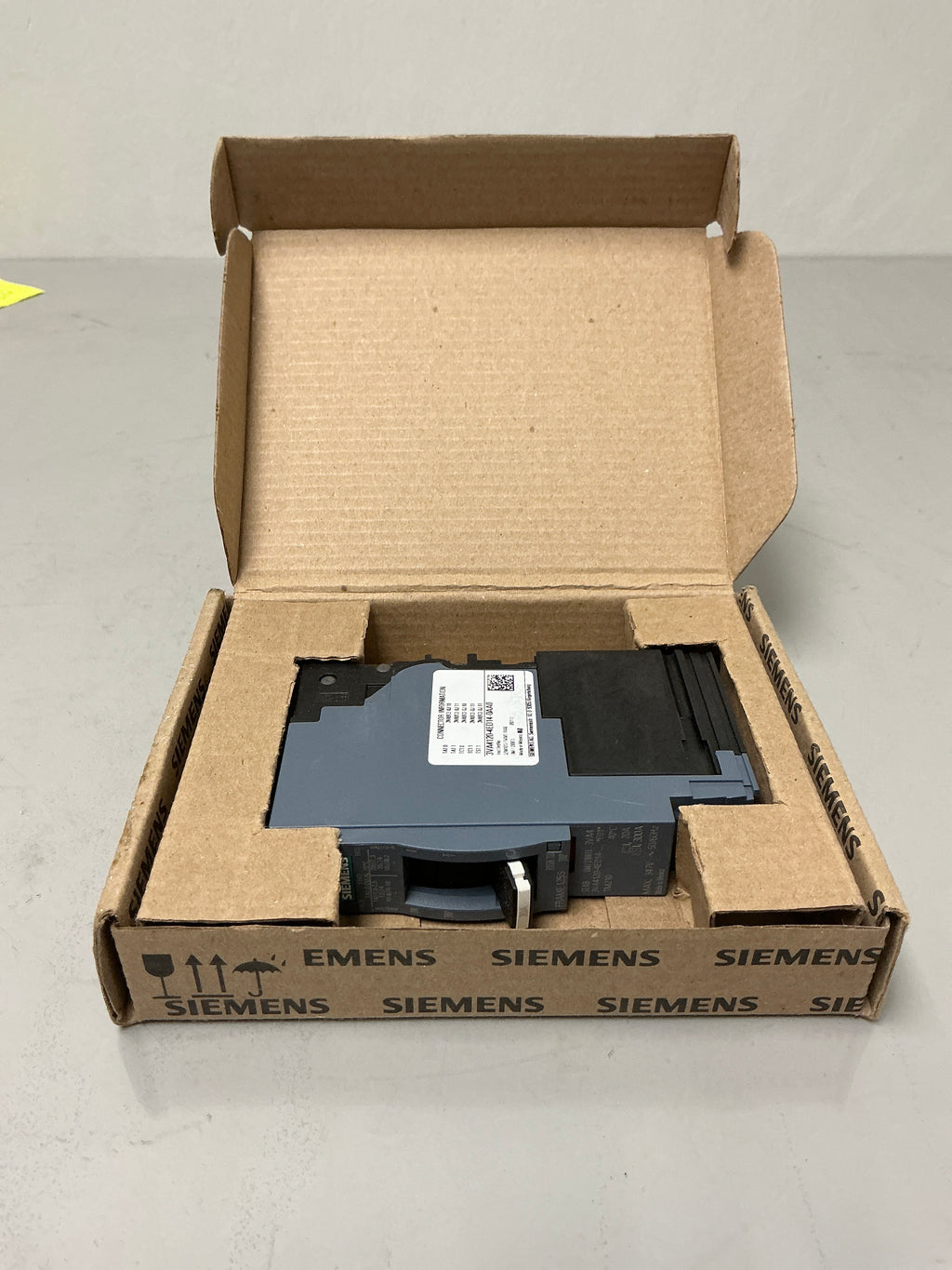 New Siemens 3VA4120-4ED14-0AA0 1 Pole, 20 Amps, Circuit Breaker