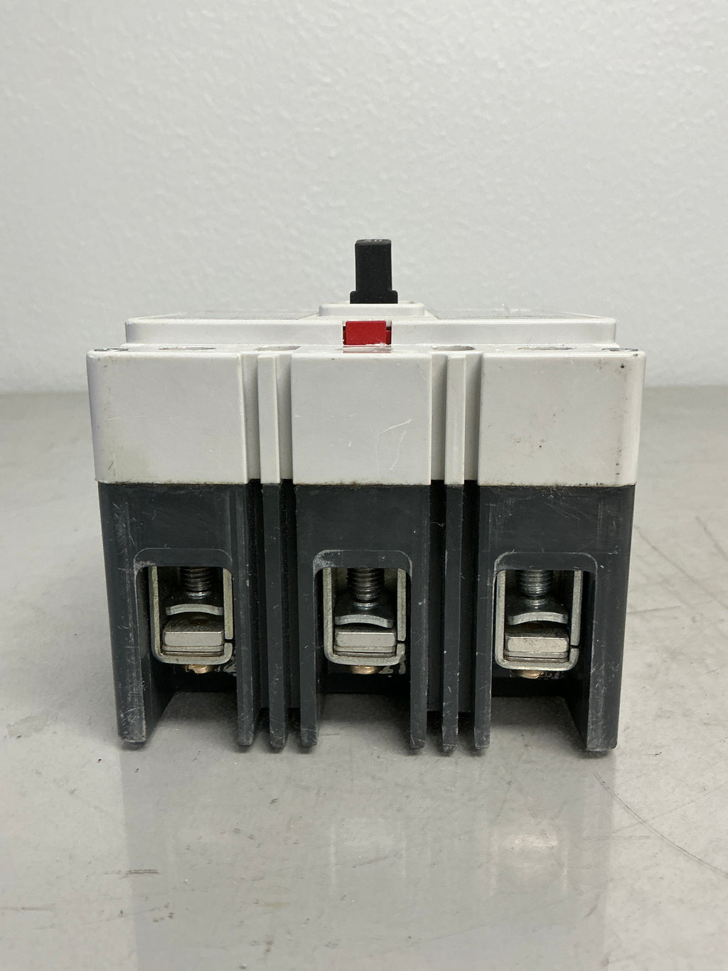 Used HFD3040BP10 3 Pole, 40 Amps, 600 Volts