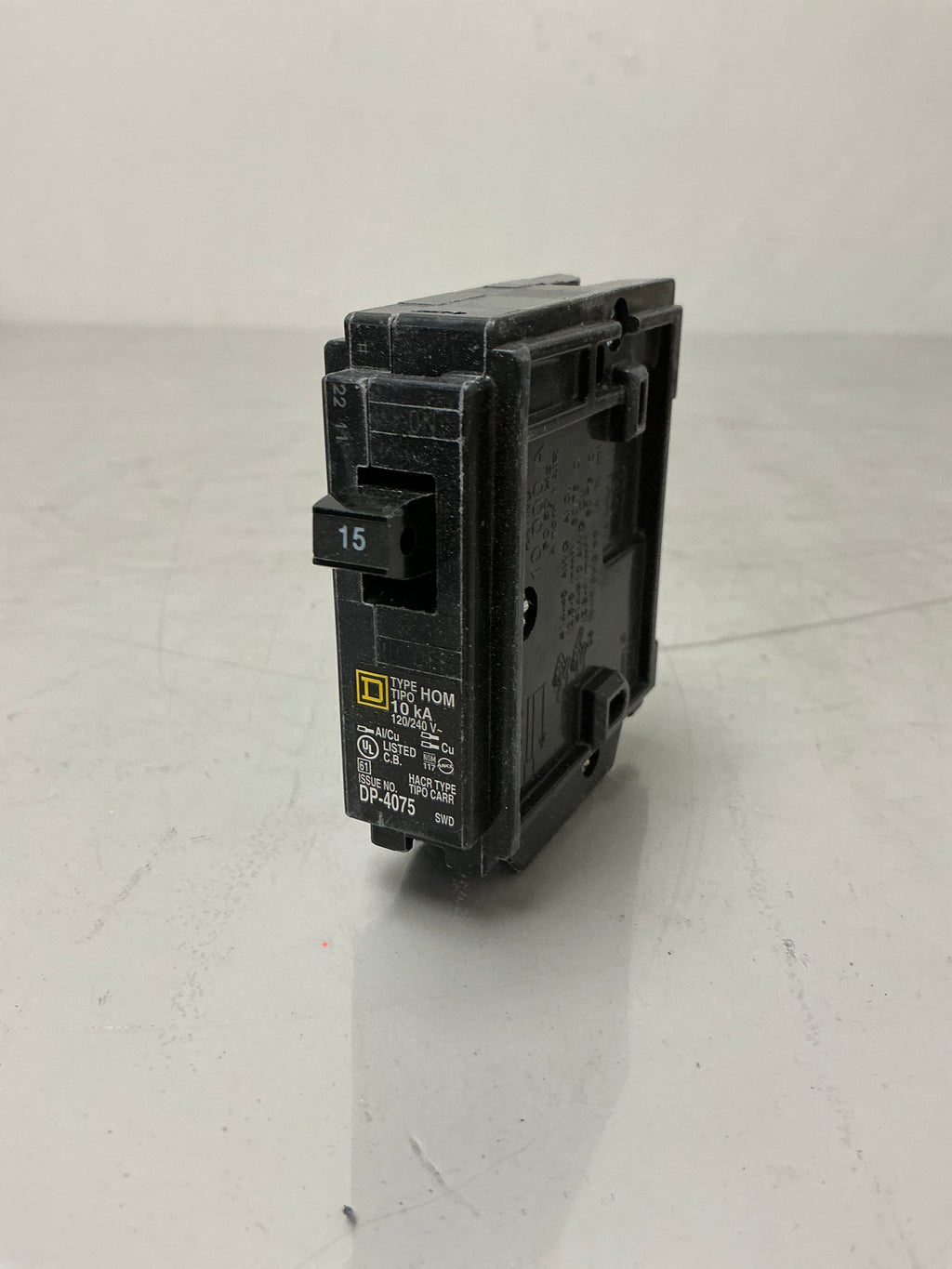 New Square D HOM115 1 Pole, 15 Amps, 240 Volts Circuit Breaker