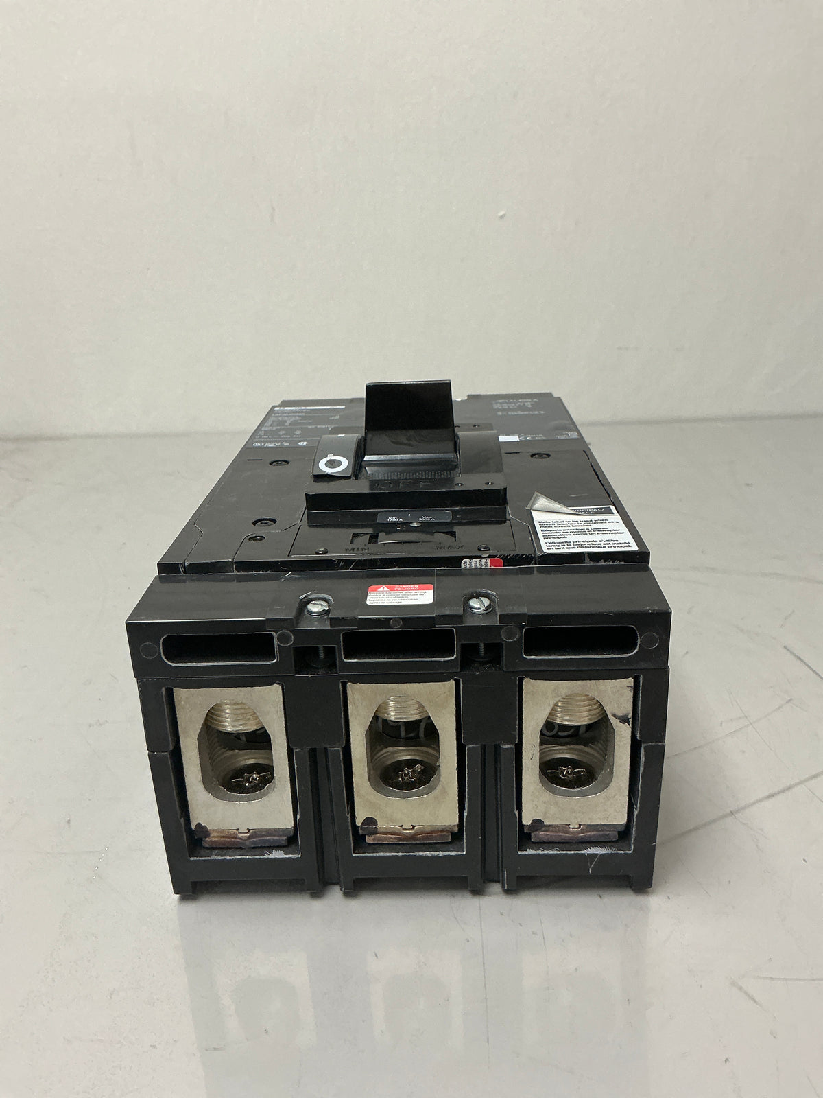 New Square D LAP36350MB 3Pole, 350 Amps, 600 Volts Circuit Breaker