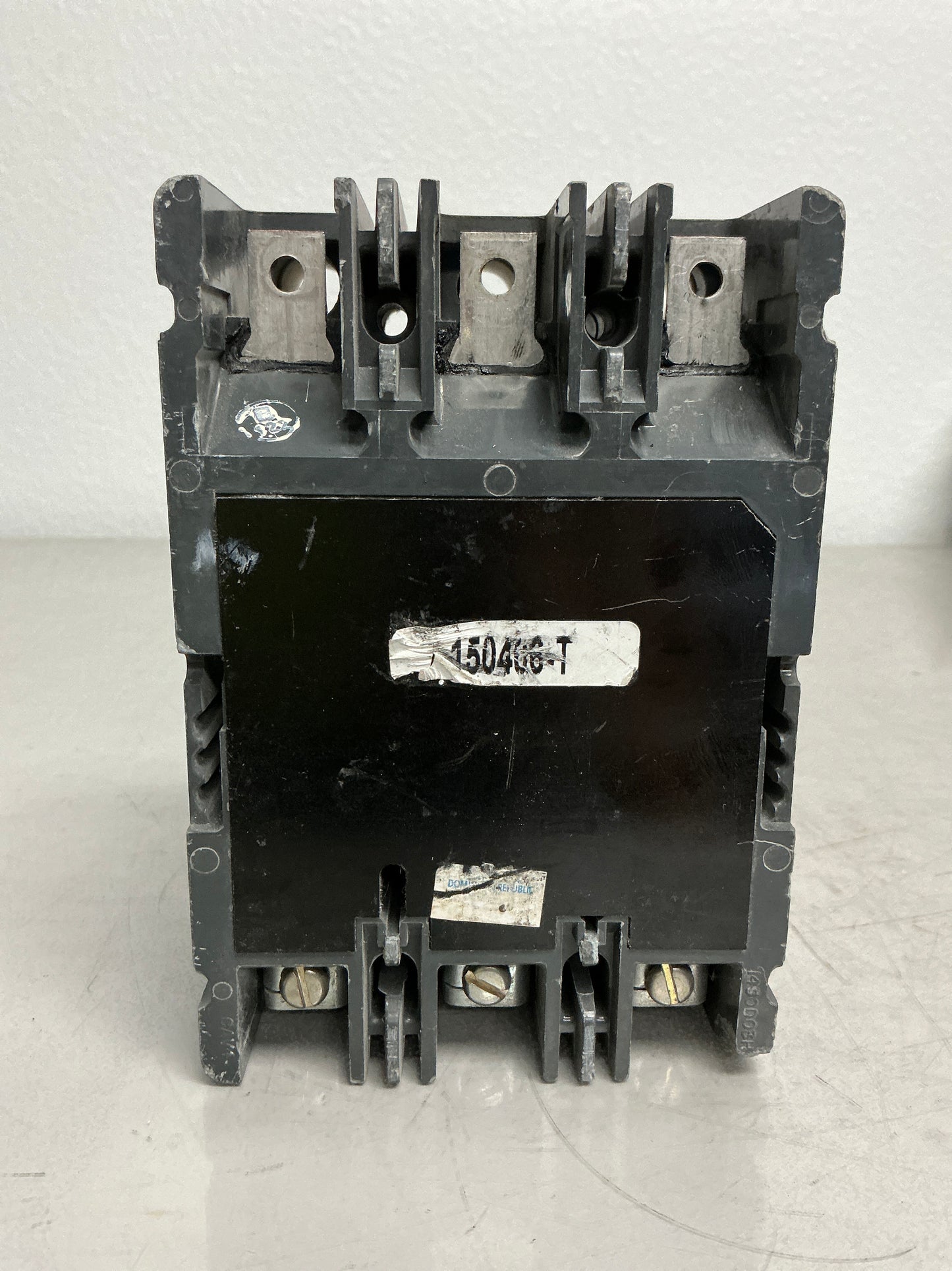 *CHIPPED* Used FD3030BP10 3 Poles, 30 Amps, 600 Volts