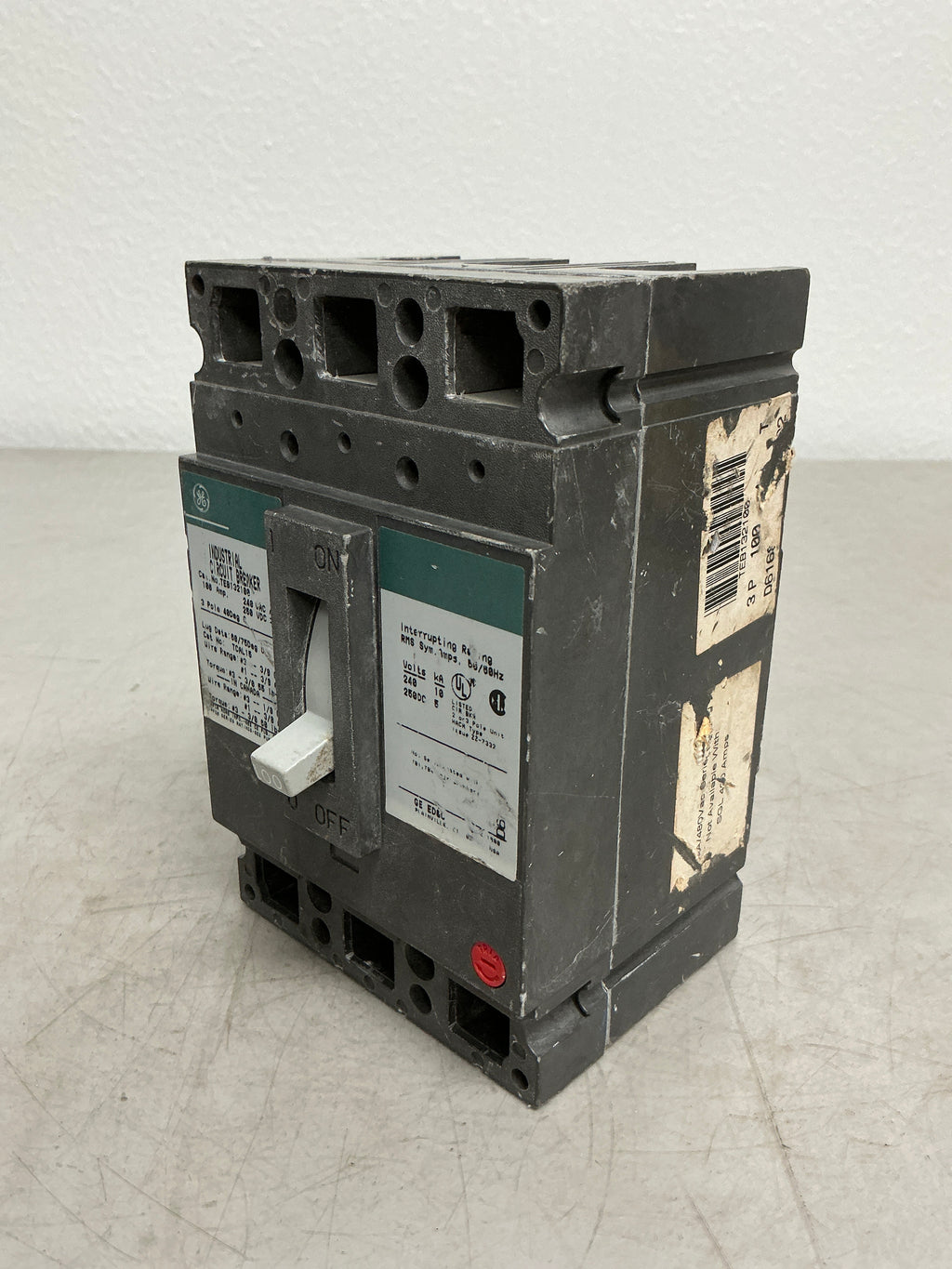 Used TEB132100 3 Pole, 100 Amps, 240 Volts Circuit Breaker