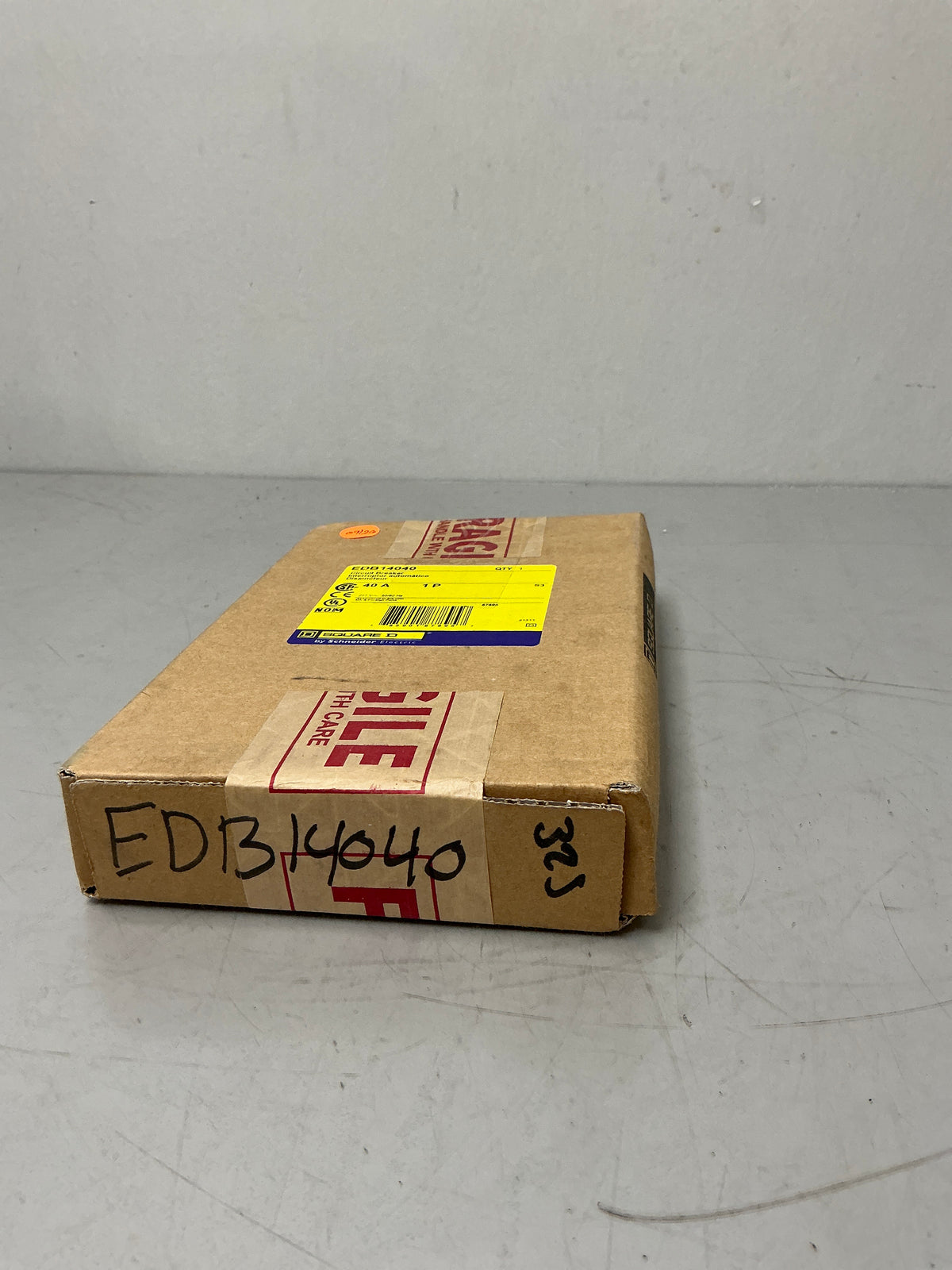 New Square D EDB14040 1 Pole, 40 Amps, 277 Volts Circuit Breaker