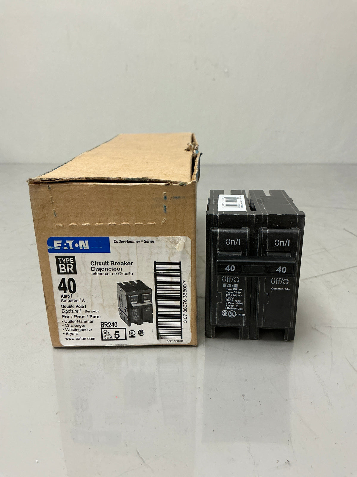 New Eaton BR240 2 Poles, 40Amps, 240 Volts Circuit Breaker
